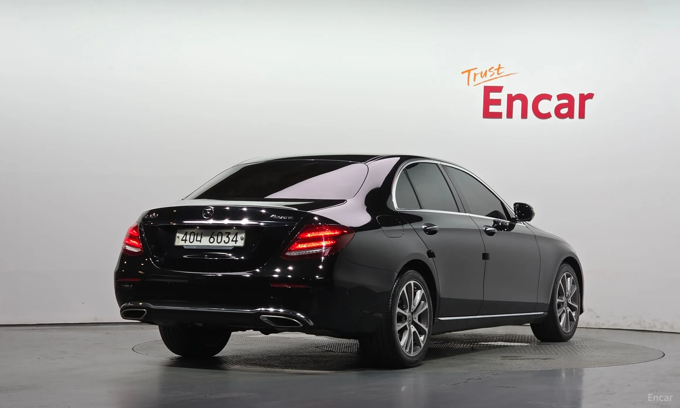 Mercedes Benz E-Class W213
