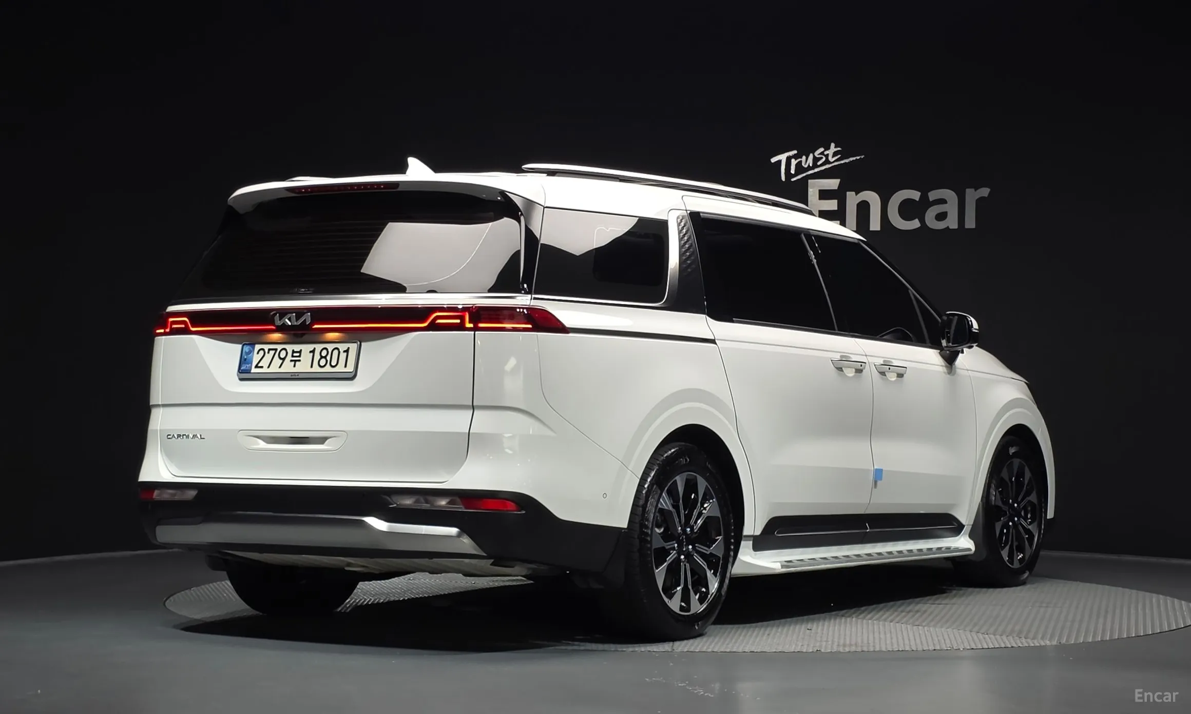 Kia Carnival Gen 4 превью 2