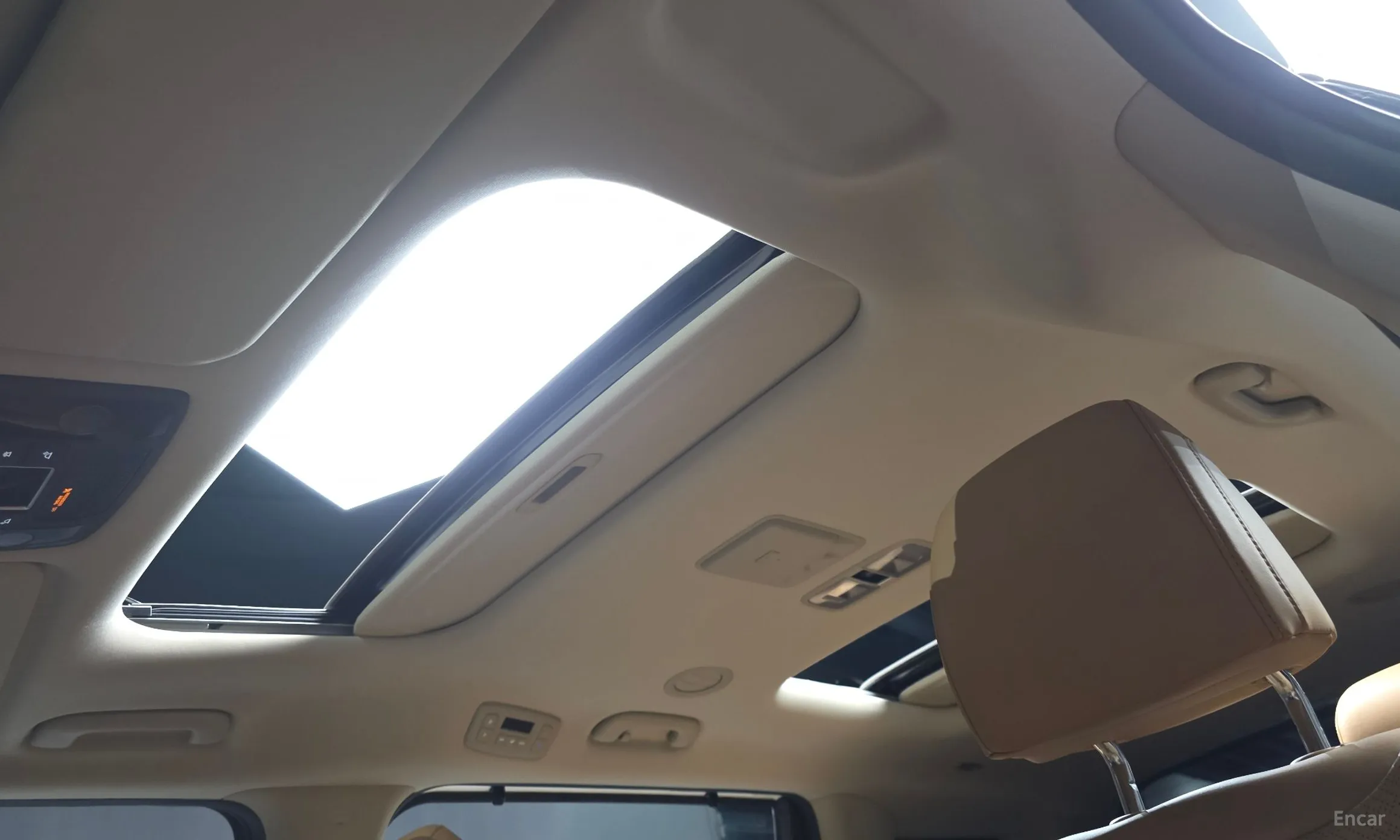 Kia Carnival Gen 4 превью 19