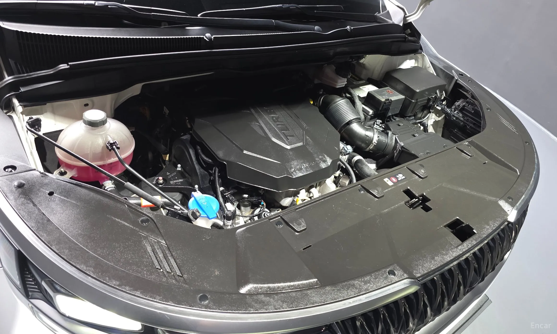 Kia Carnival Gen 4 превью 6