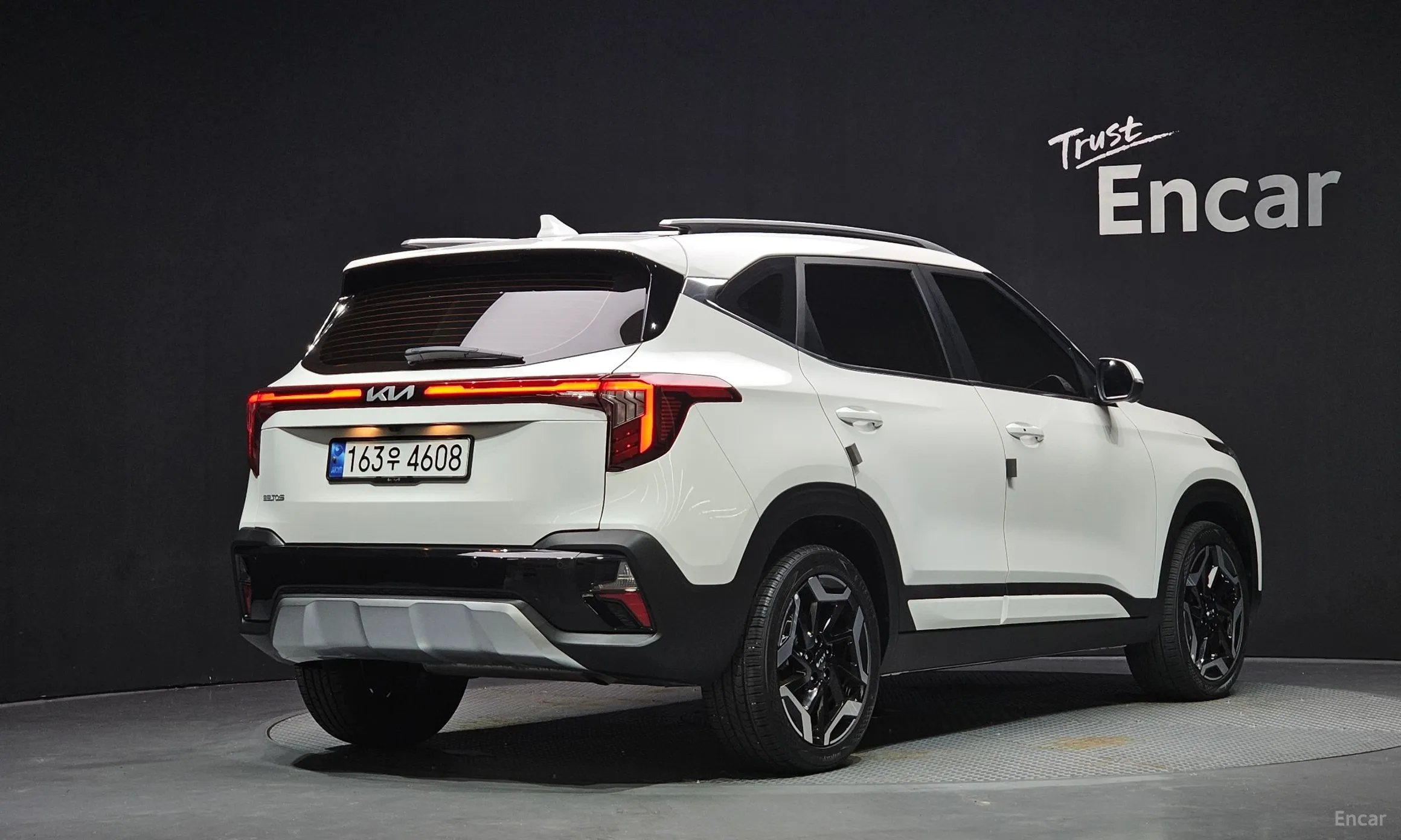 Kia Seltos превью 2