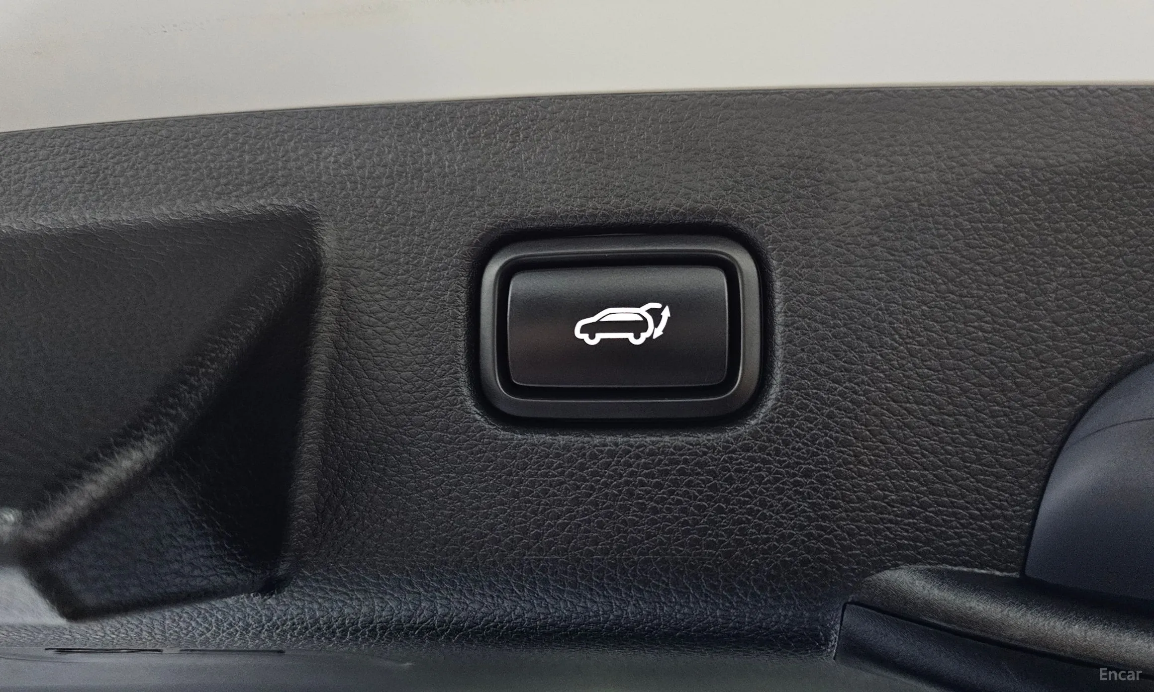 Kia Seltos превью 19