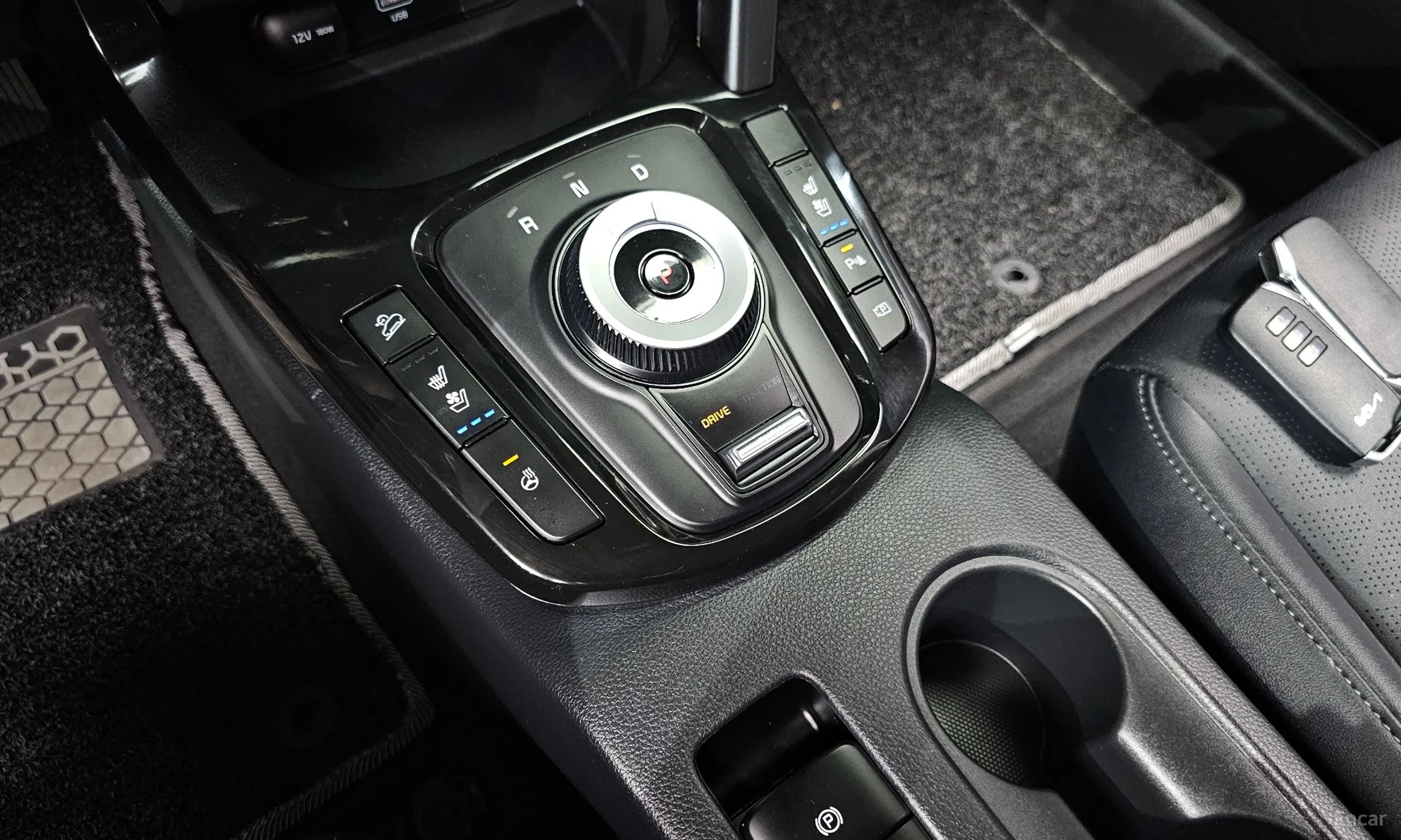 Kia Seltos превью 9