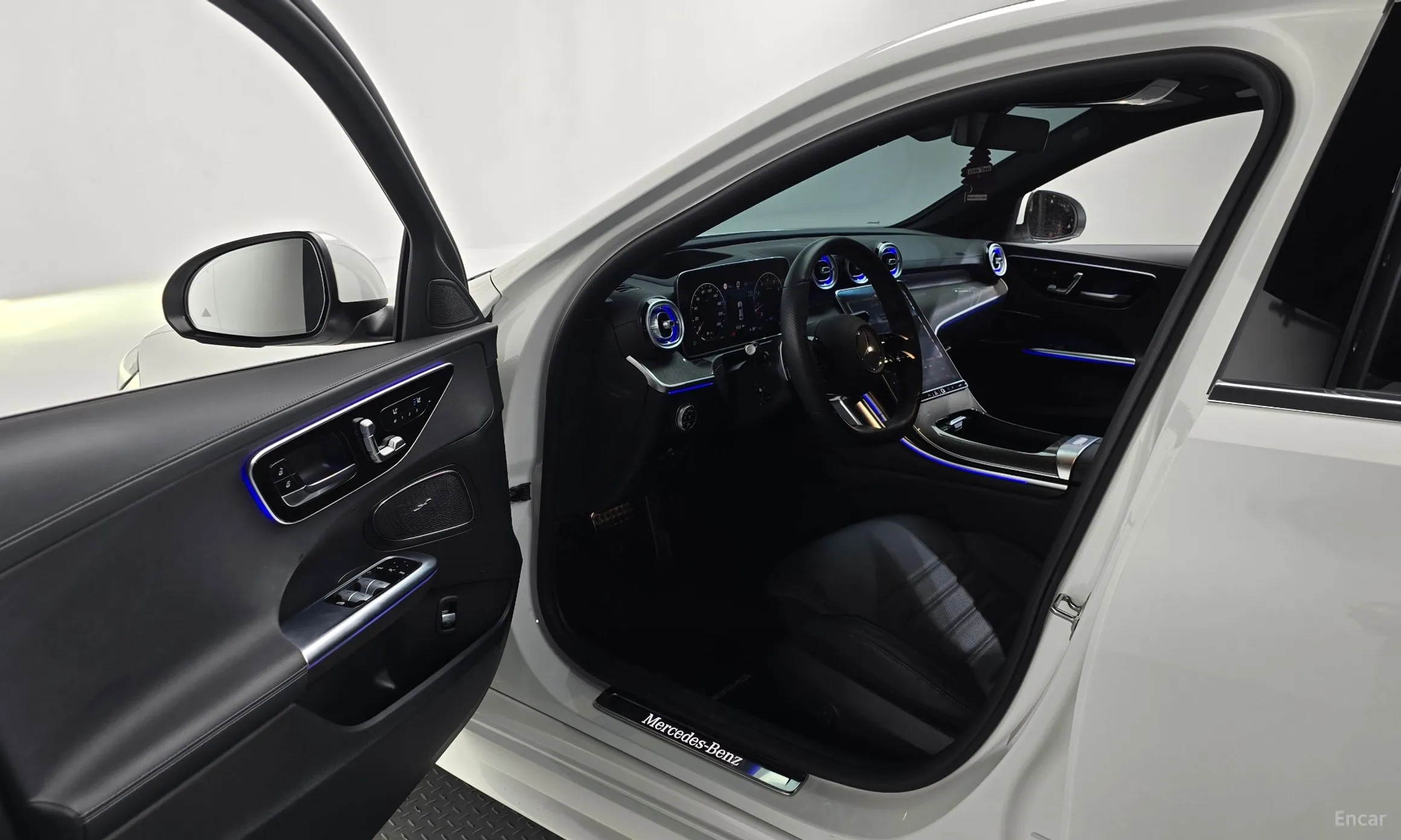Mercedes Benz C-Class W206 превью 10