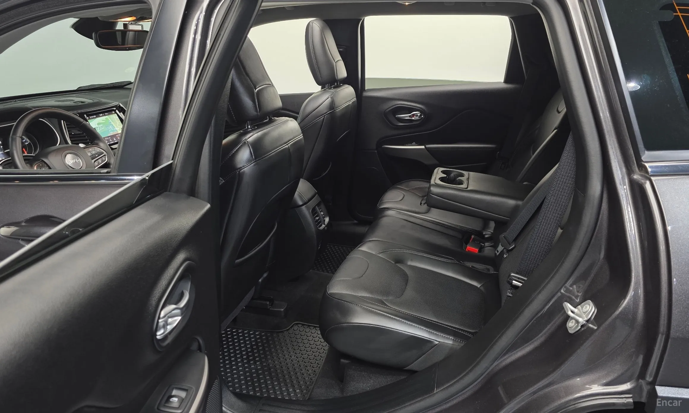 Jeep Cherokee (KL) превью 12