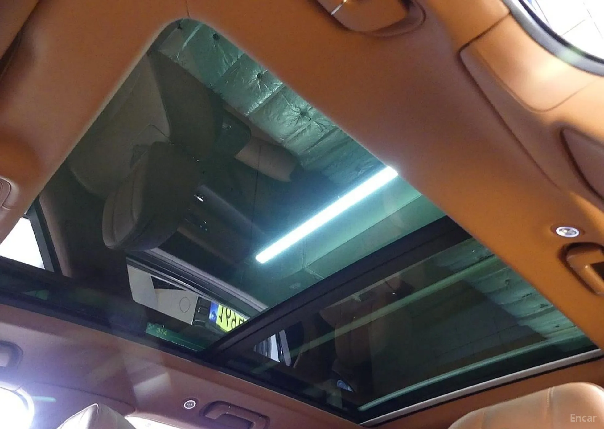 Bentley Bentayga превью 20