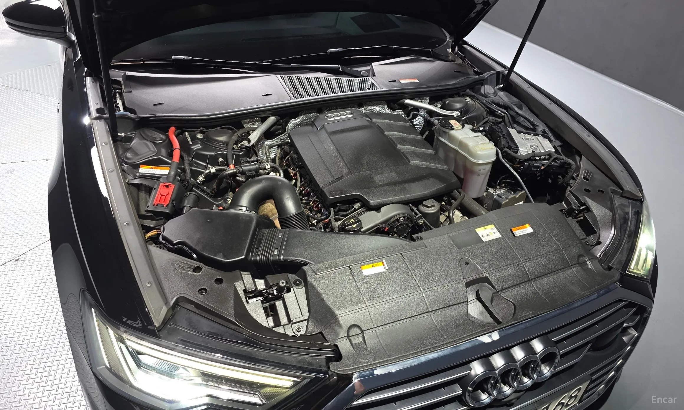 Audi A6 (C8) превью 6
