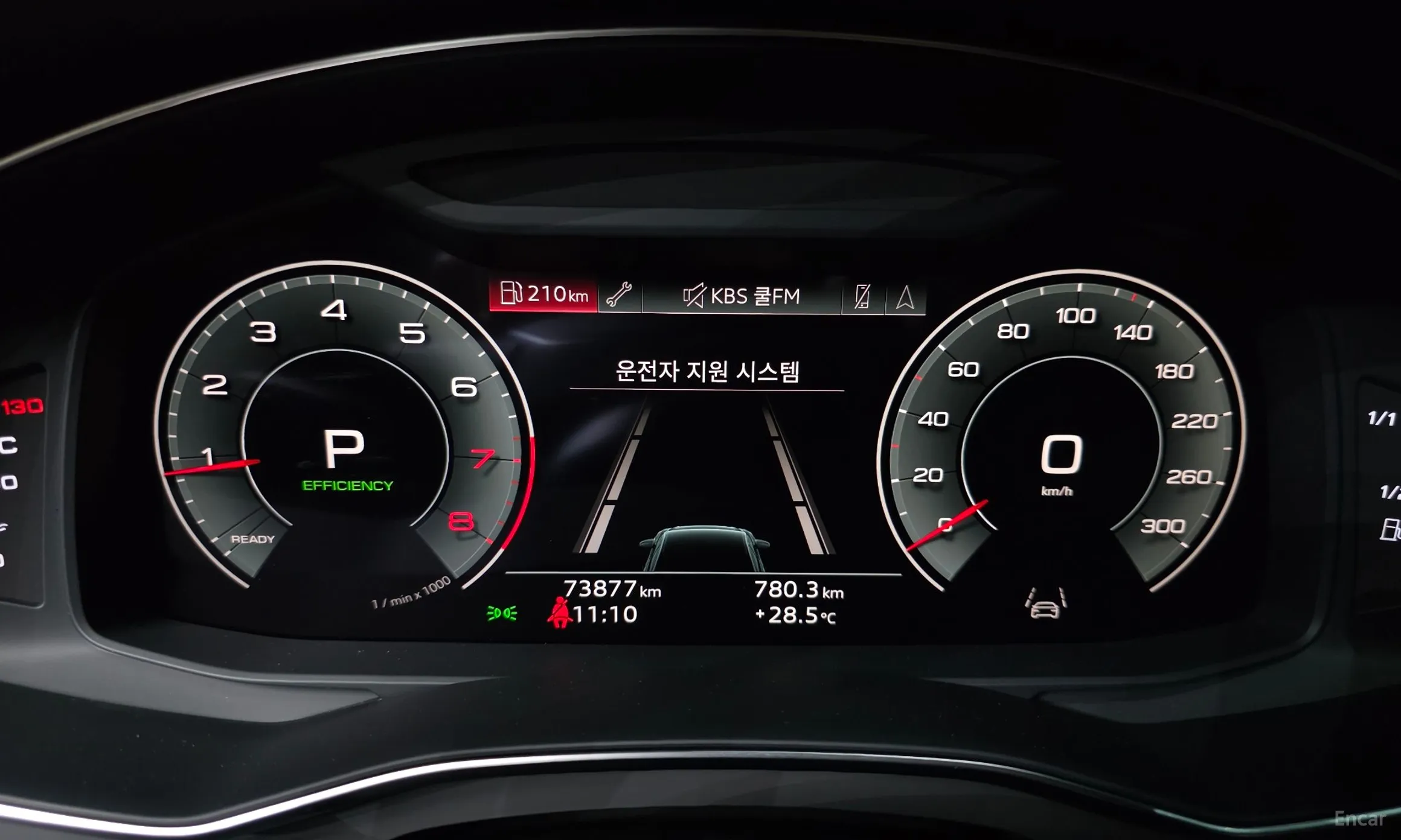 Audi A6 (C8) превью 8