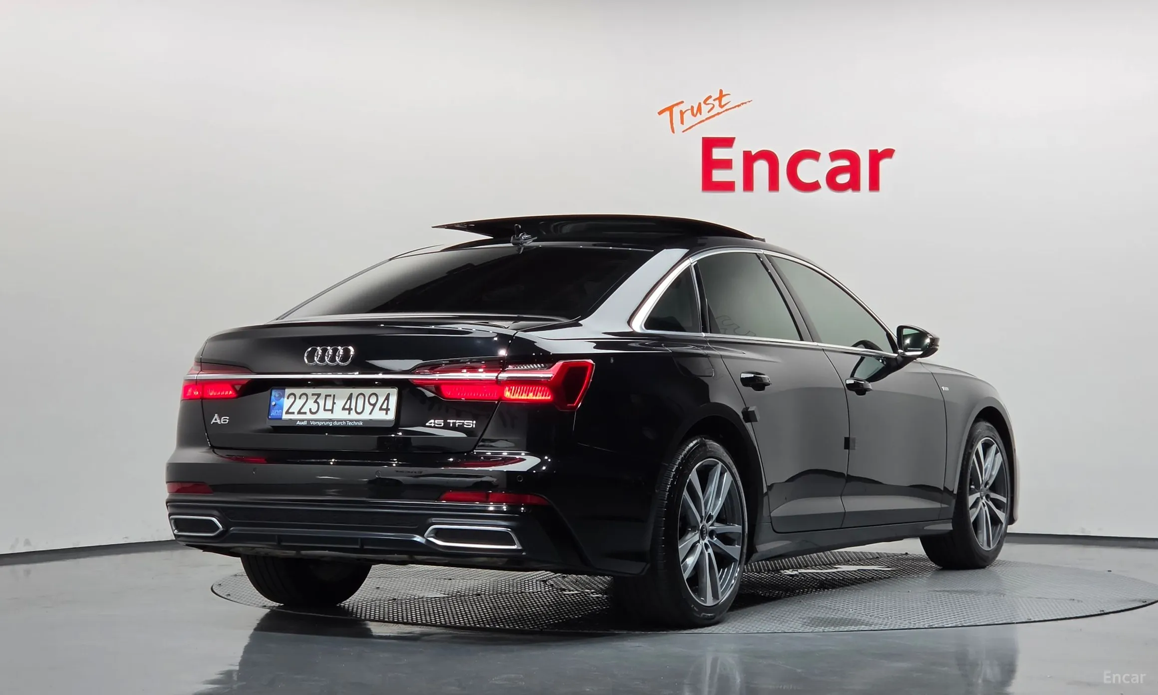 Audi A6 (C8)