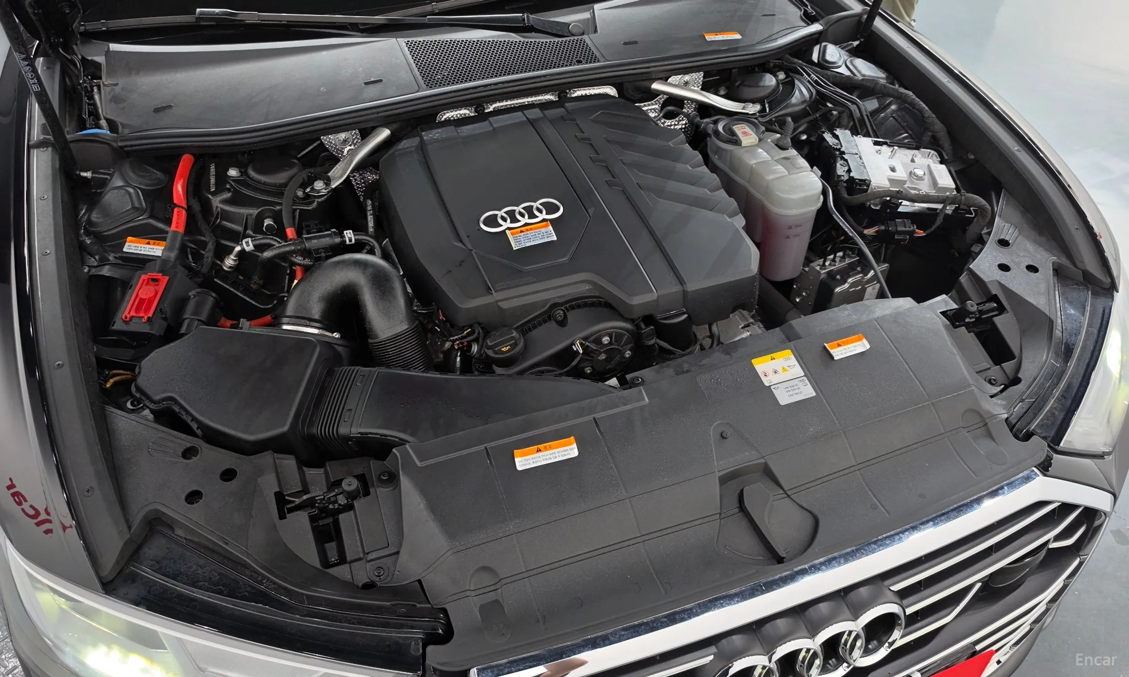 Audi A6 (C8) превью 6