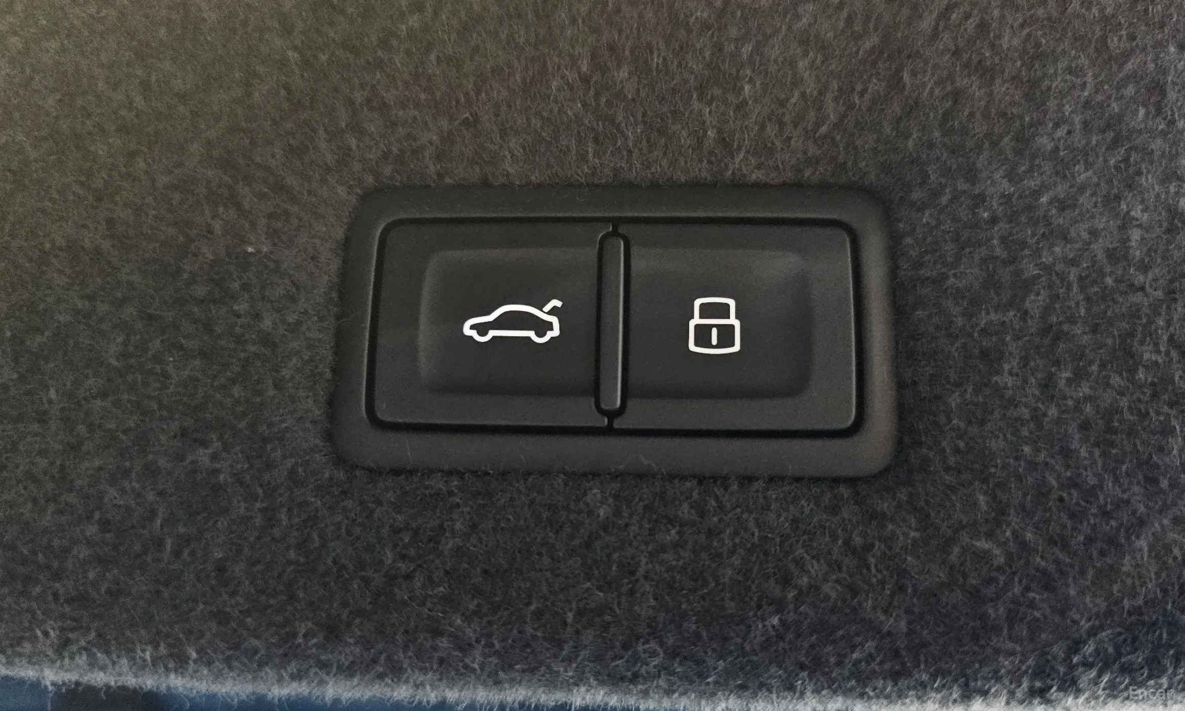 Lamborghini Urus превью 18