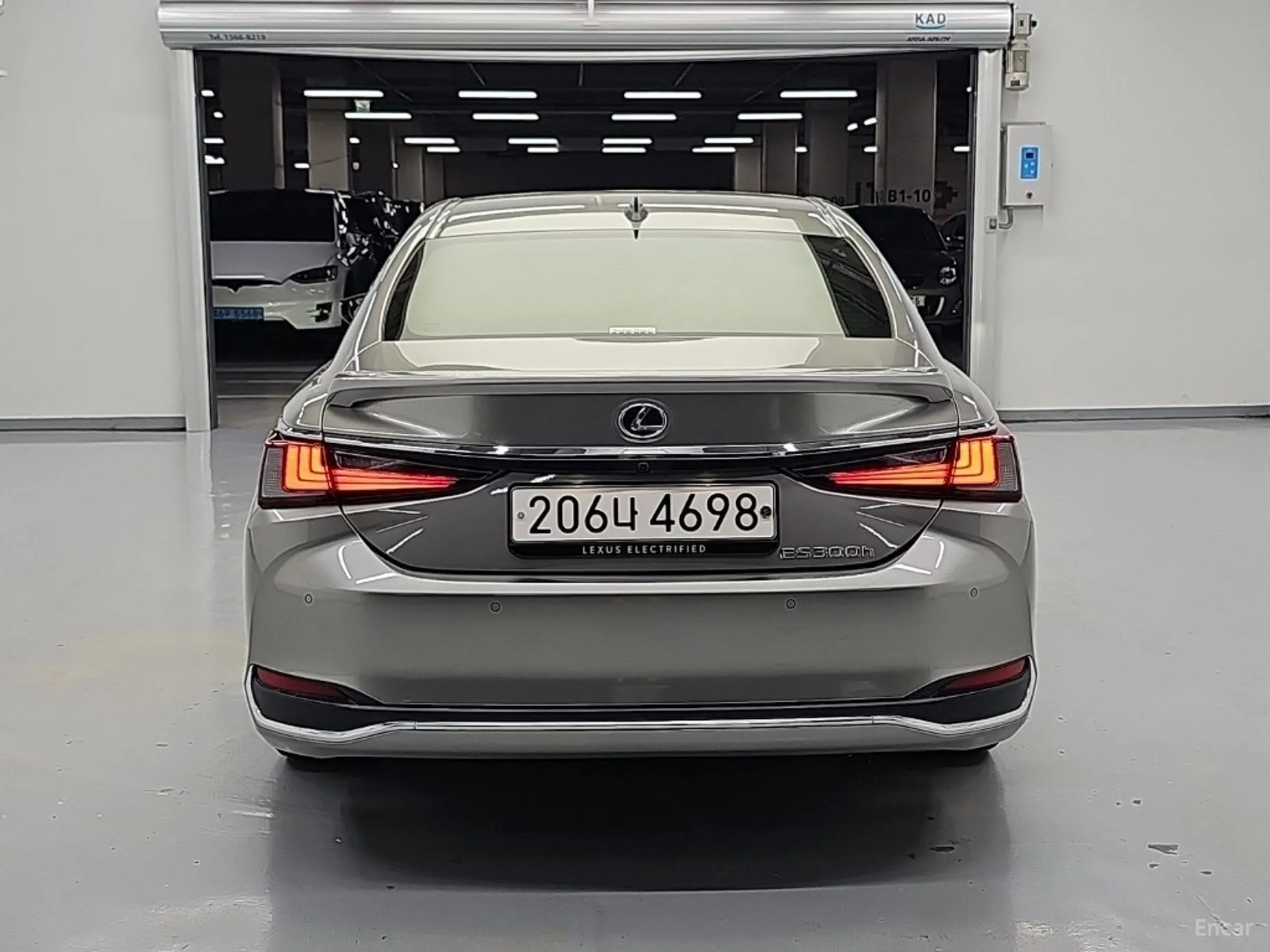 Lexus ES300h 7th Generation превью 4