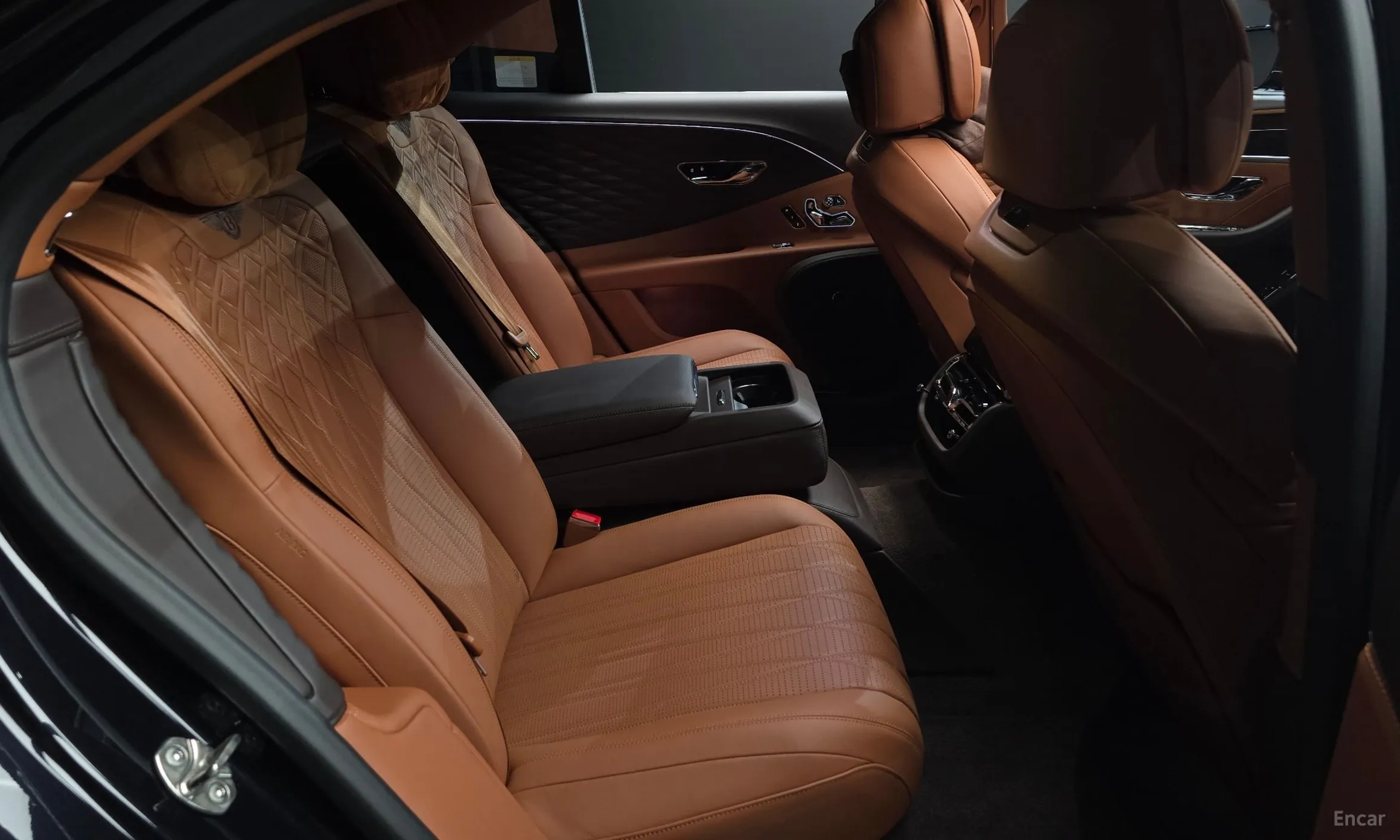 Bentley Flying Spur 3rd Generation превью 11
