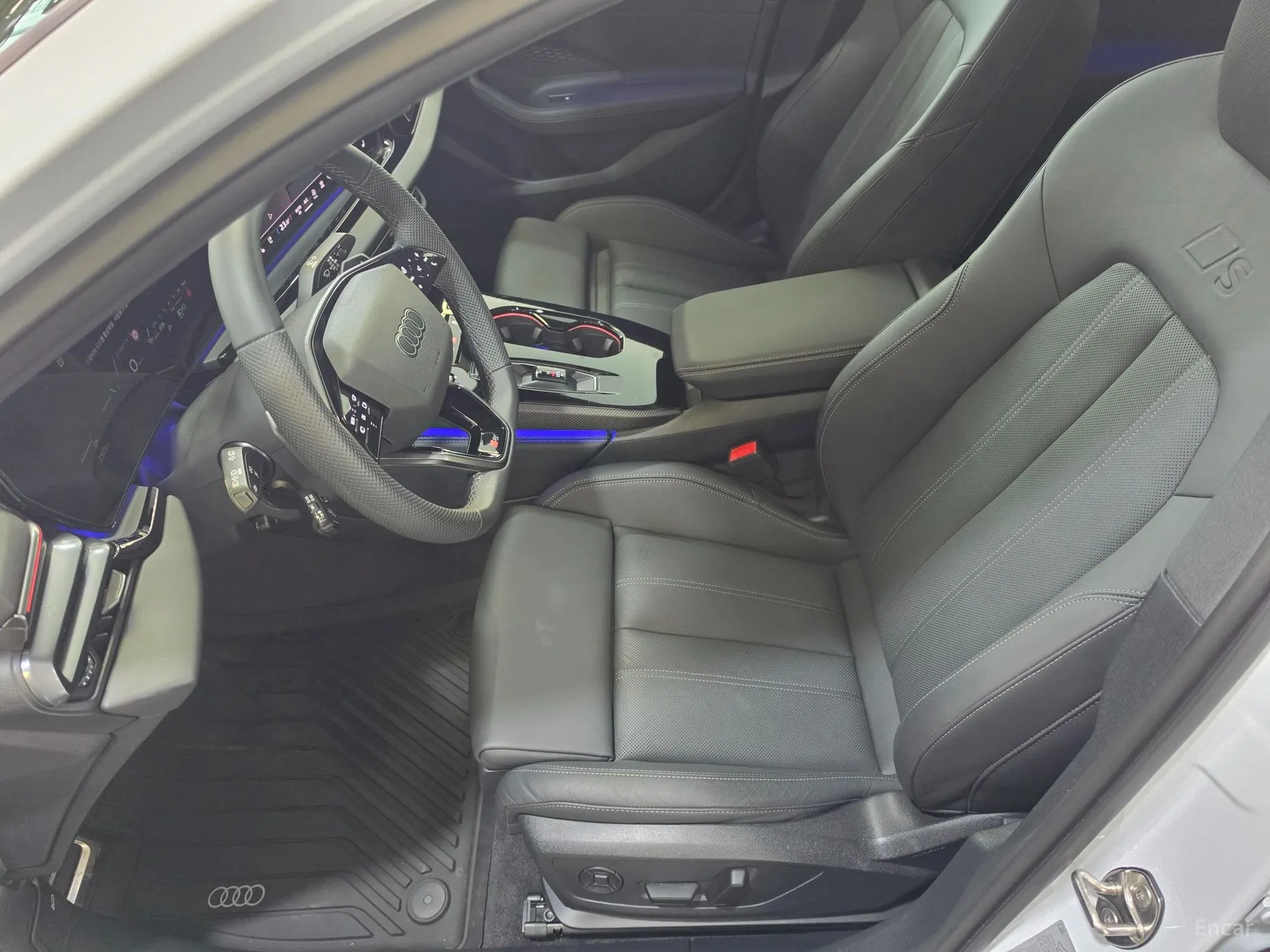 Audi A5 (B10) превью 9