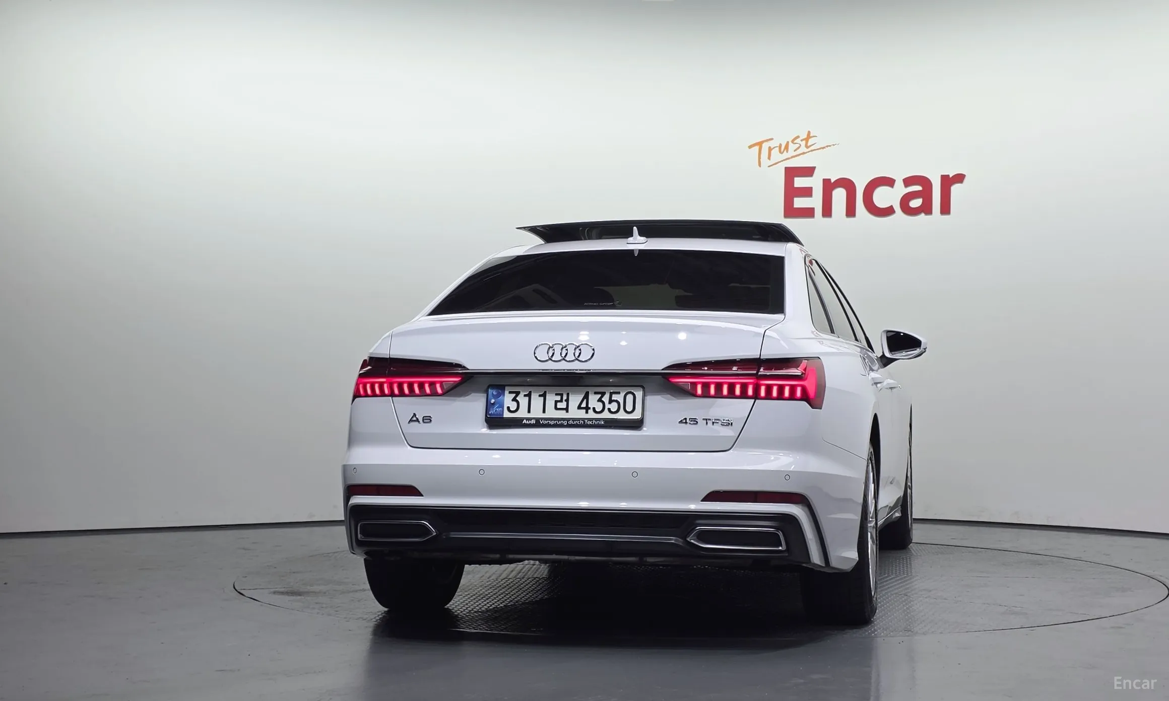 Audi A6 (C8) превью 4