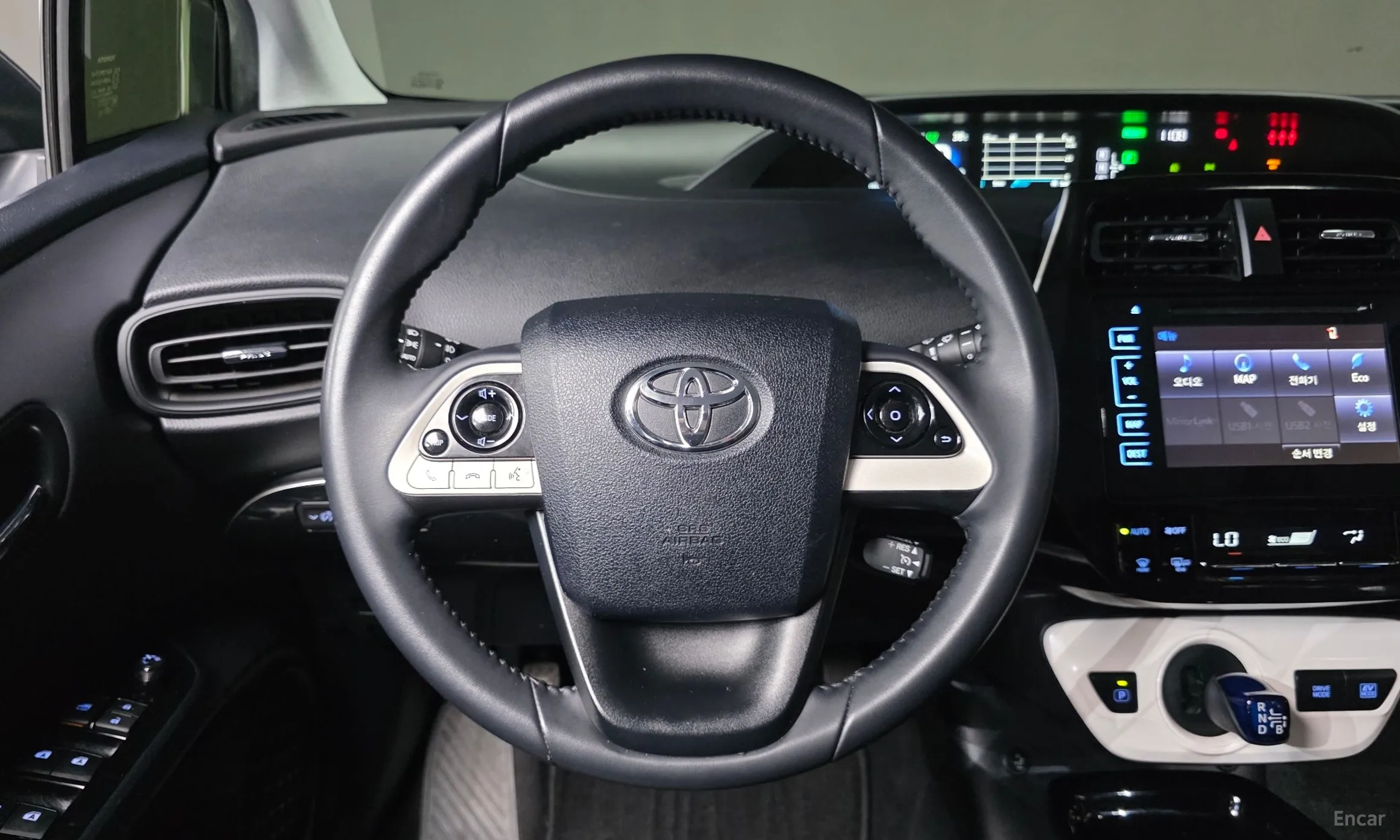 Toyota Prius 4th Generation превью 14