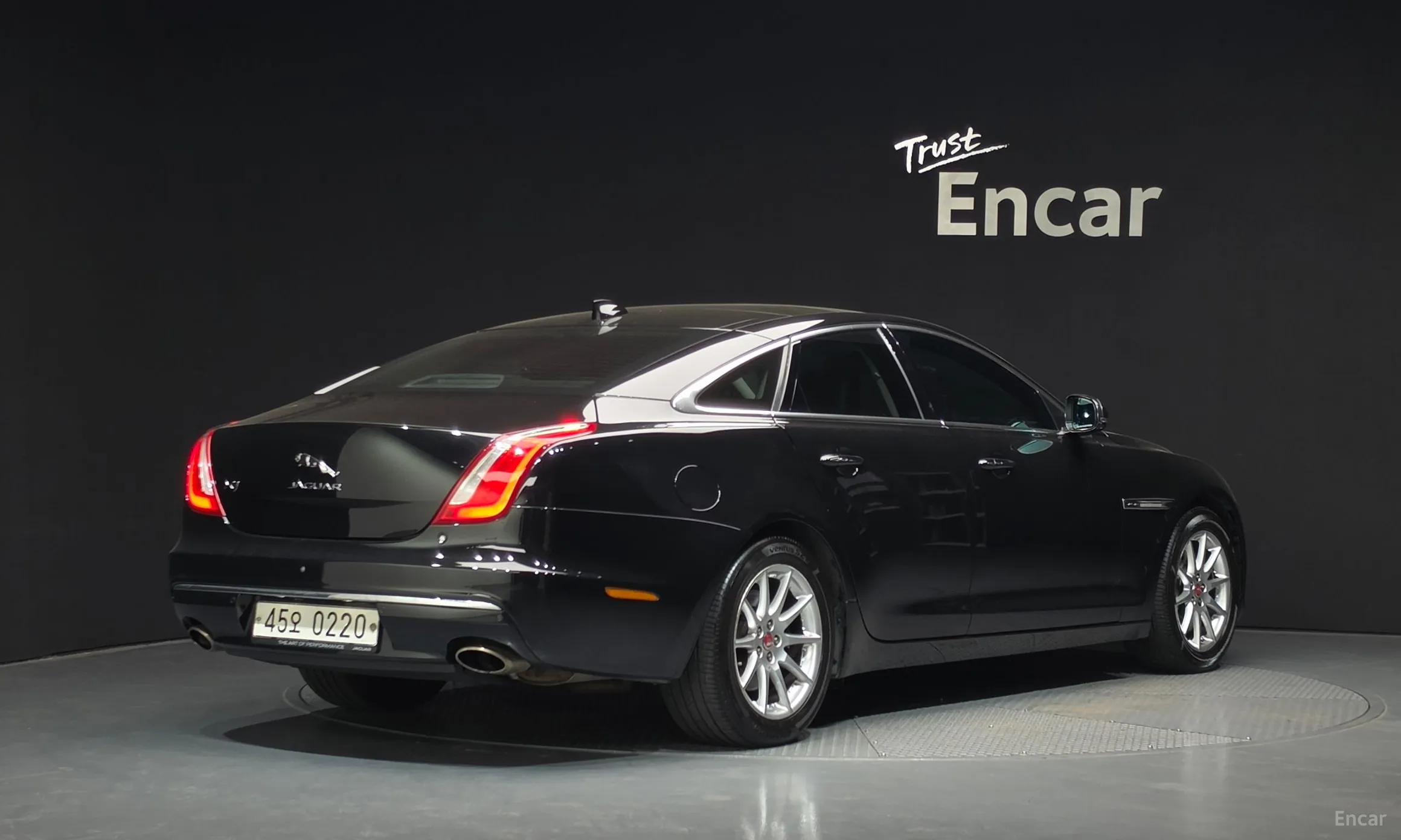 Jaguar All New XJ