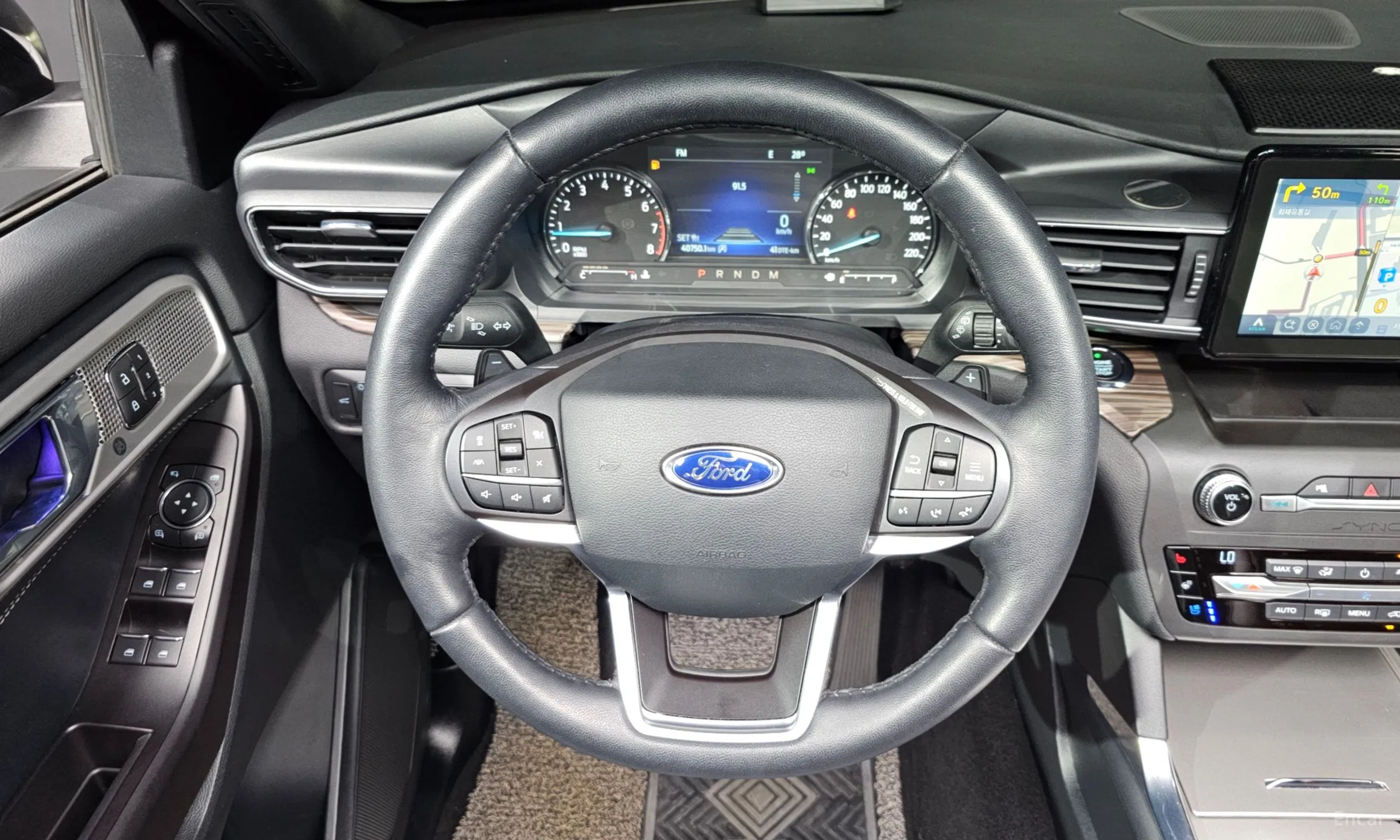Ford Explorer 6th Generation превью 13