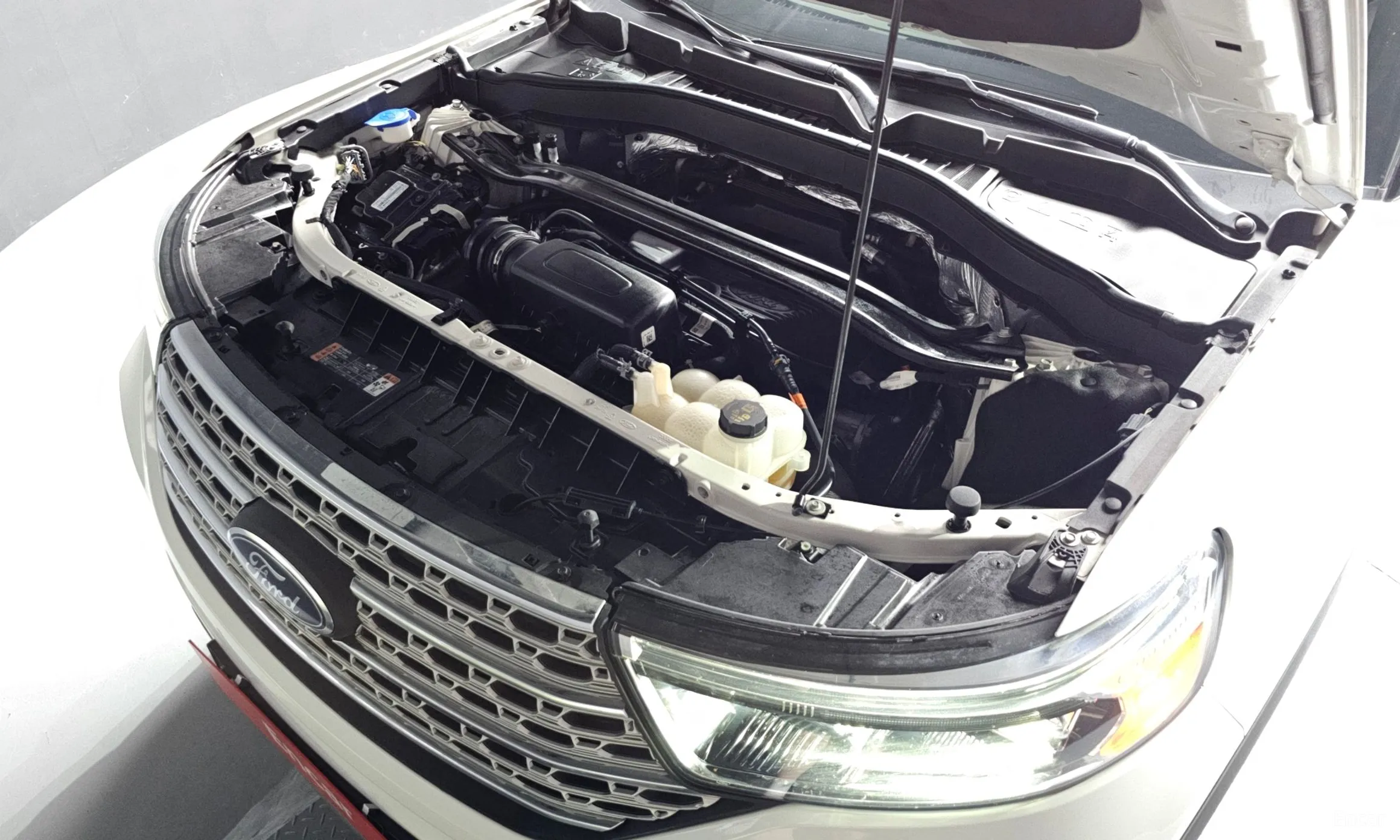 Ford Explorer 6th Generation превью 6