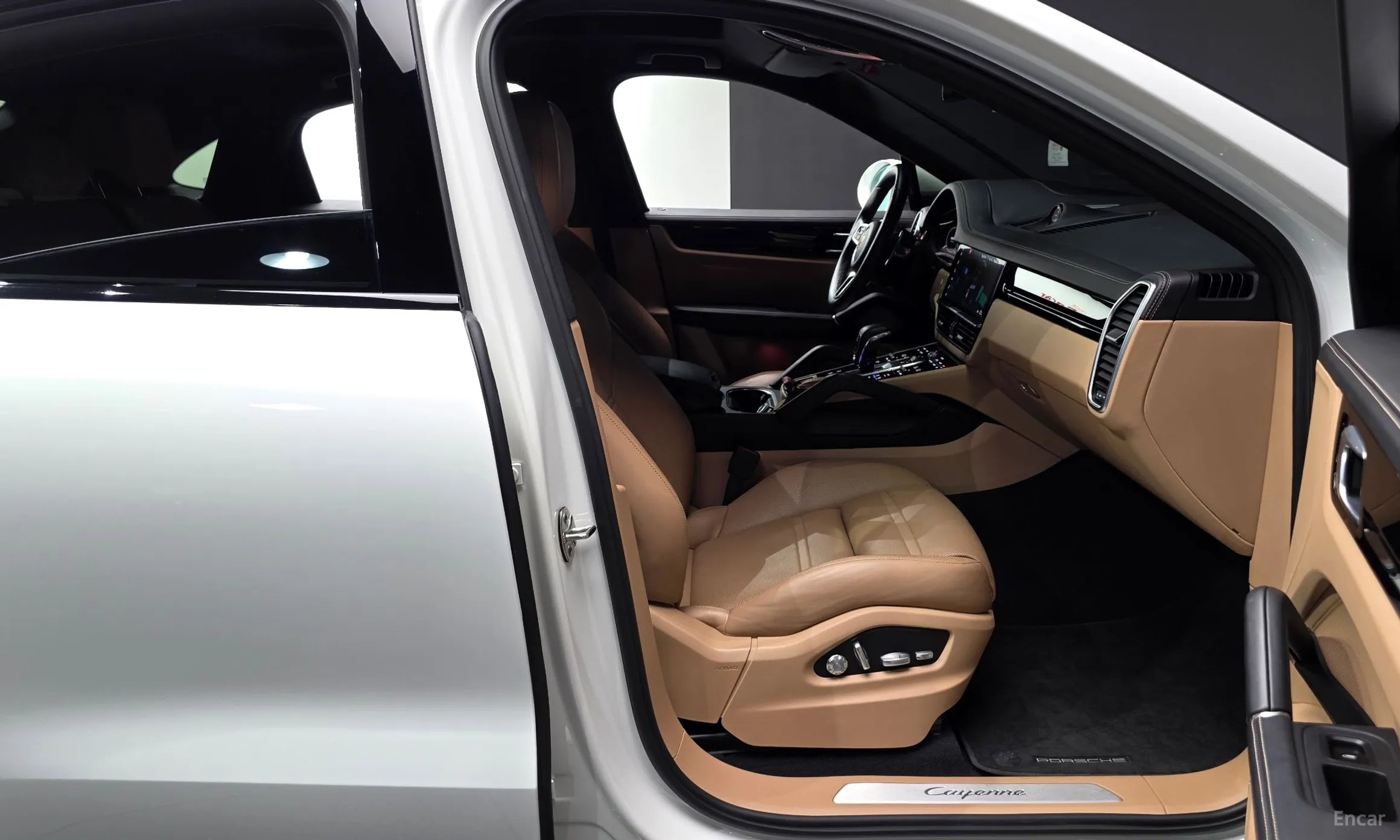 Porsche Cayenne (PO536) превью 10