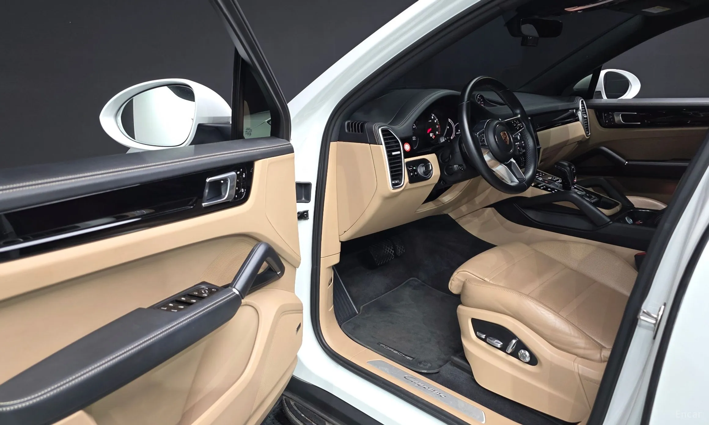 Porsche Cayenne (PO536) превью 11