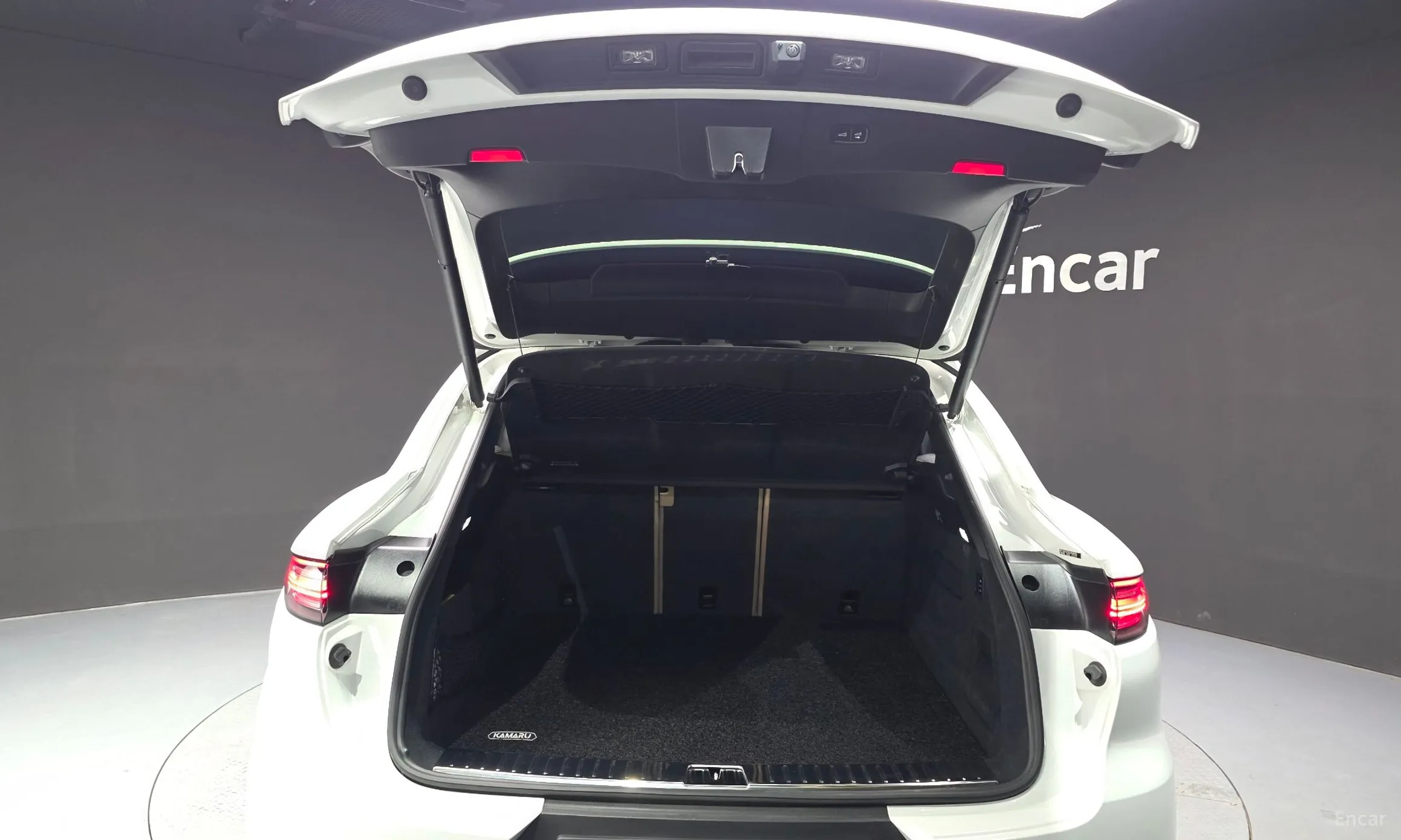 Porsche Cayenne (PO536) превью 20