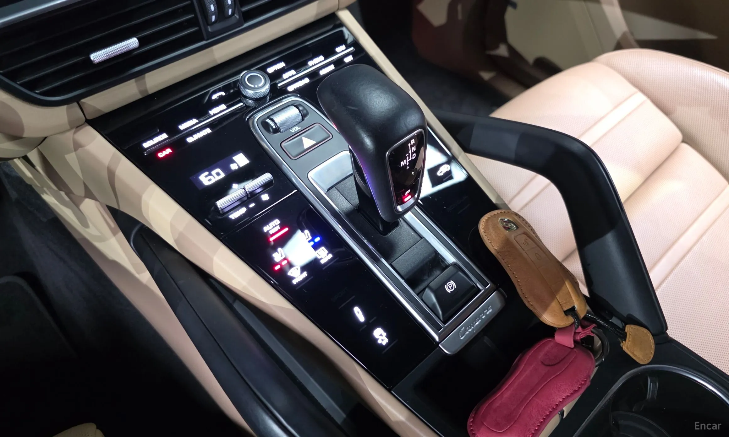 Porsche Cayenne (PO536) превью 9