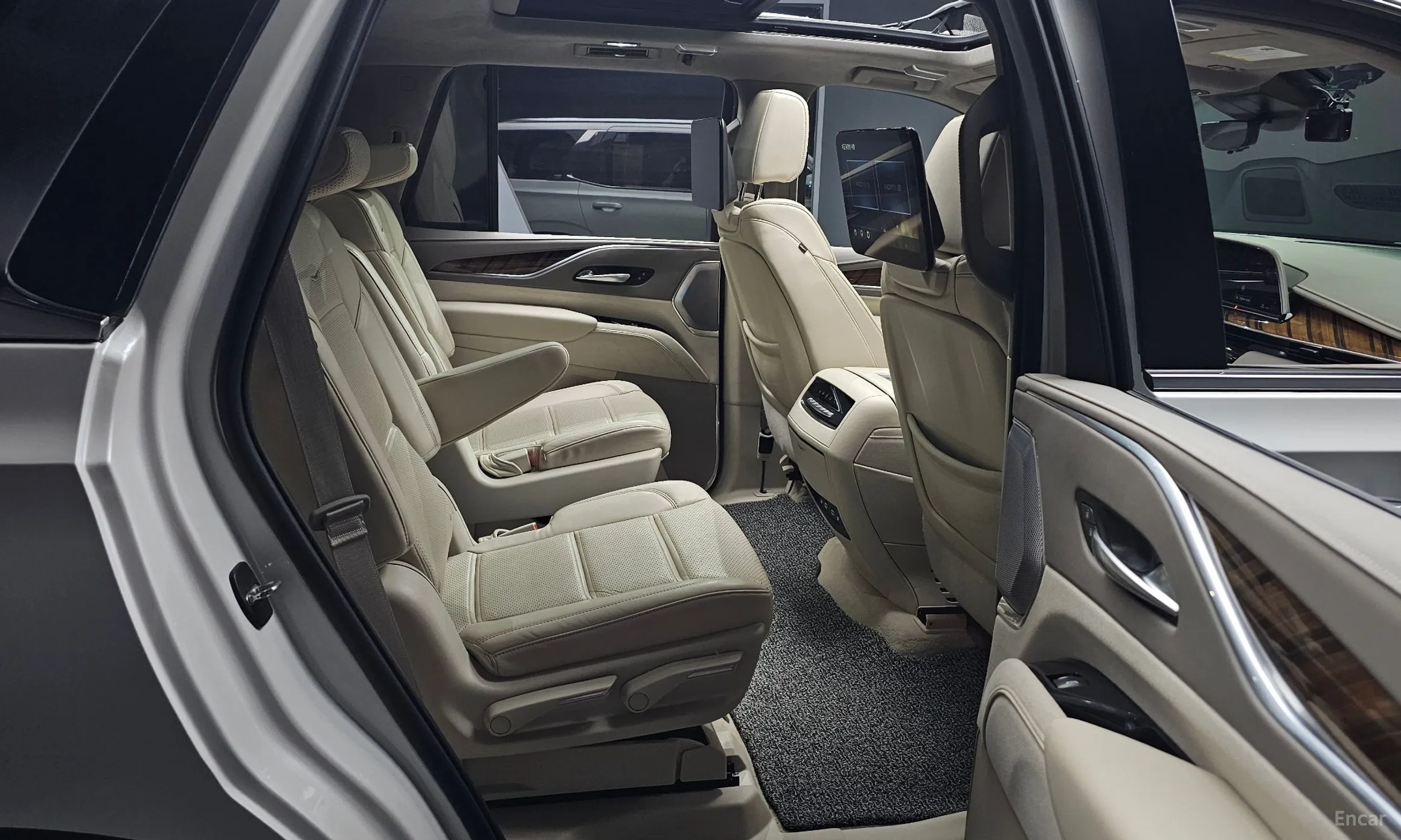 Cadillac Escalade 5th Generation превью 11