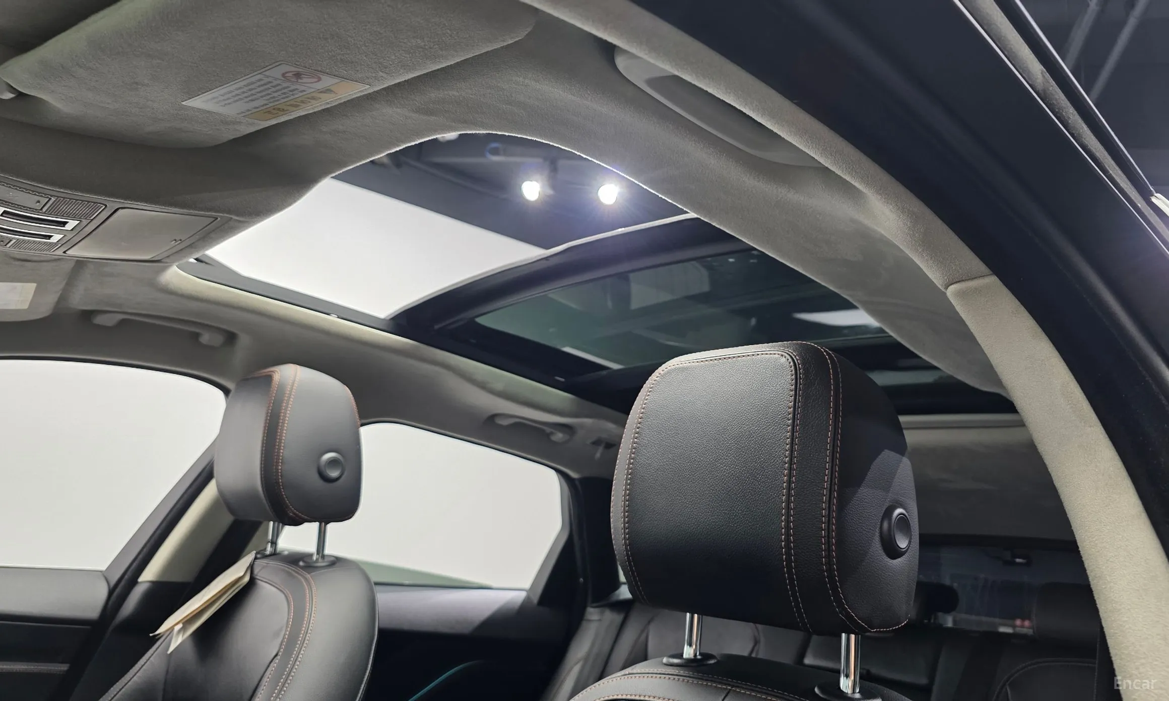 Jaguar F-PACE превью 19