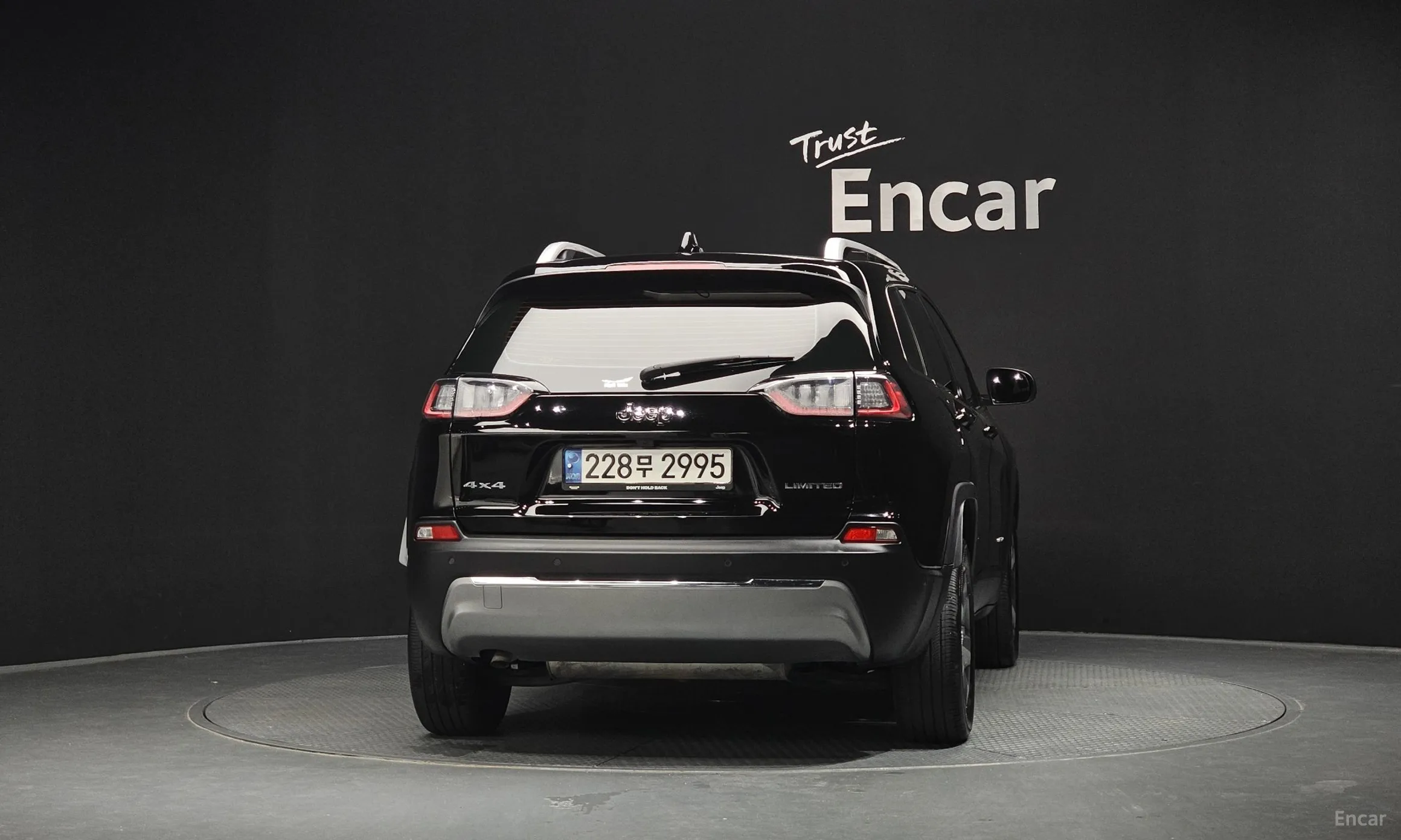 Jeep Cherokee (KL) превью 4