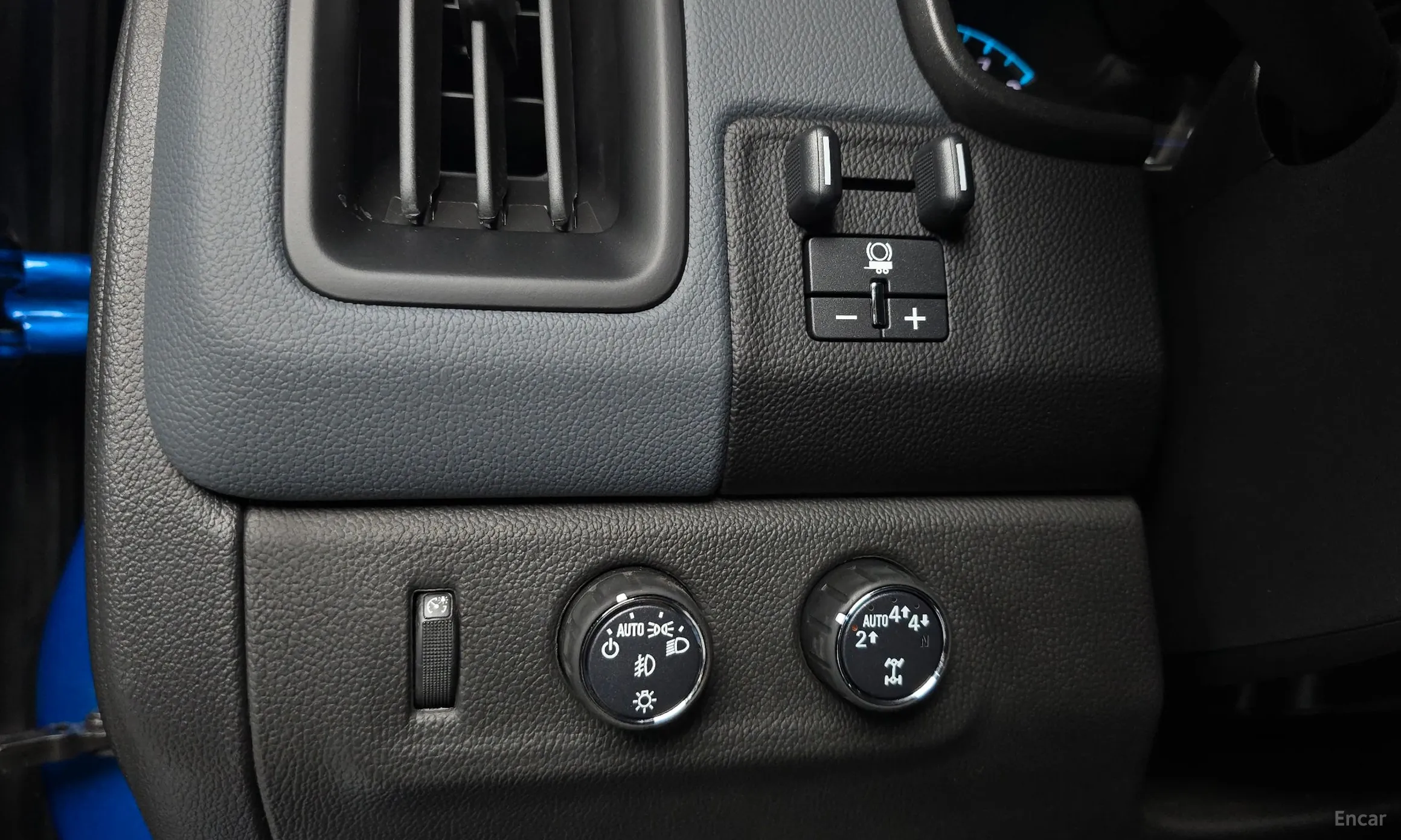 Chevrolet Colorado превью 18