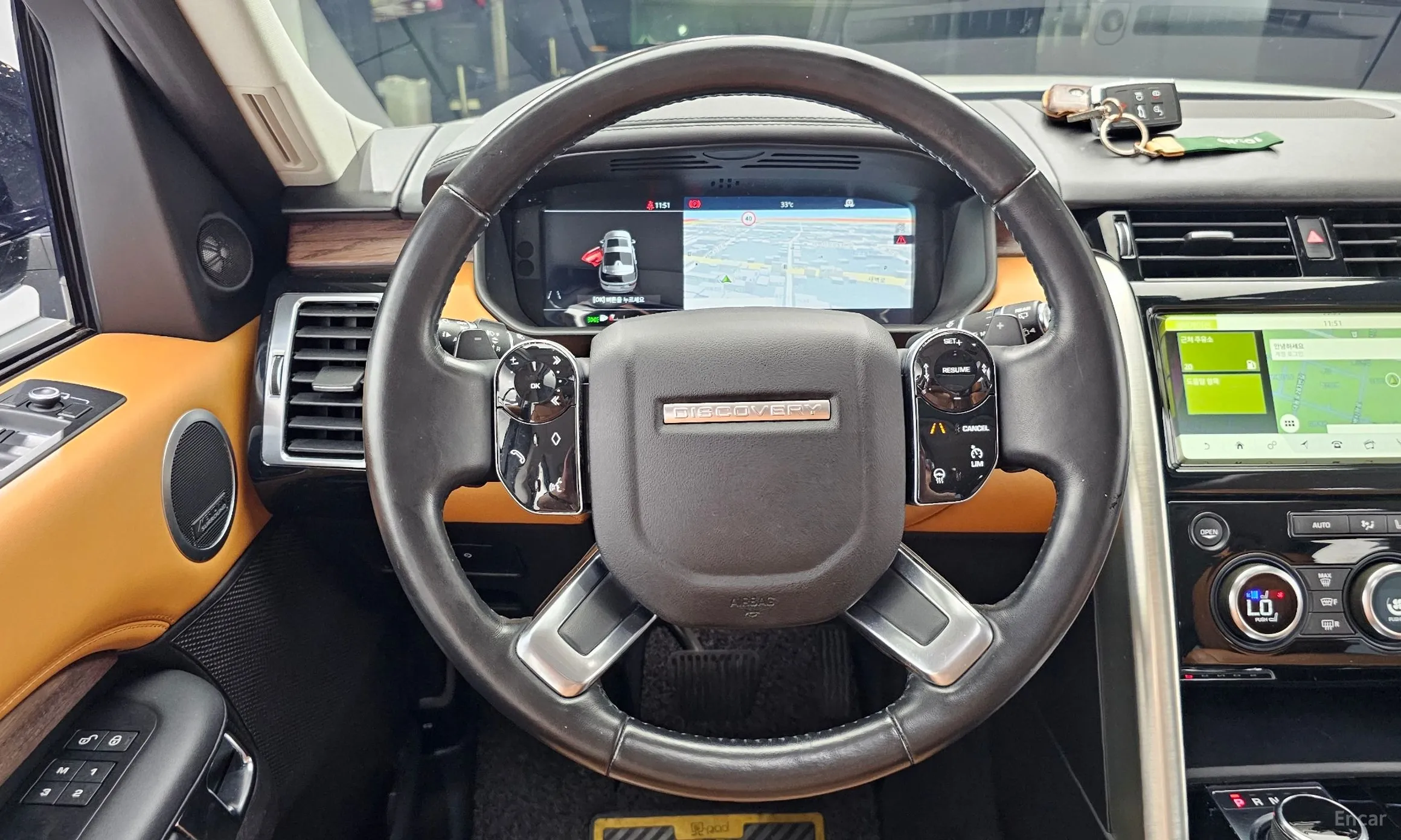 Land Rover Discovery 5 превью 13