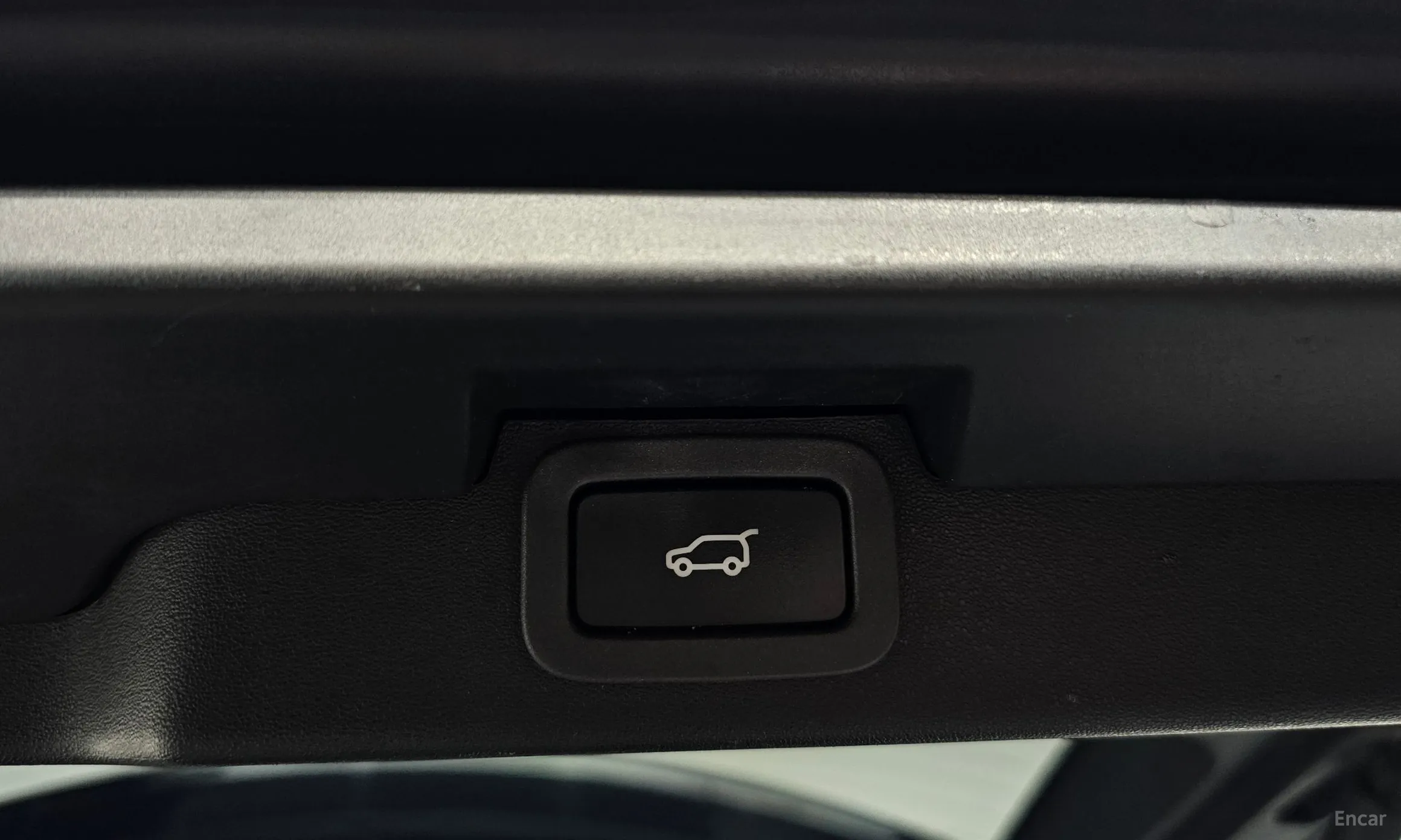 Land Rover Discovery 5 превью 20