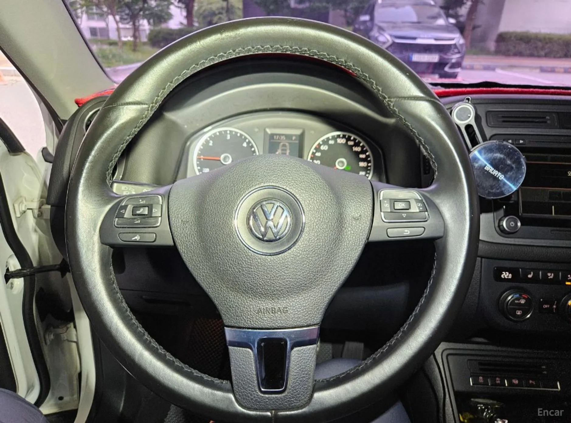 Volkswagen New Tiguan превью 4