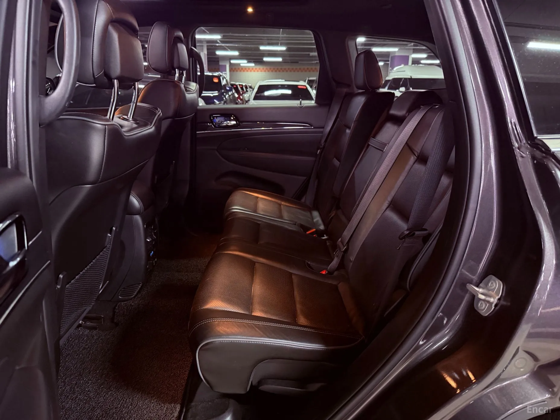 Jeep Grand Cherokee превью 11