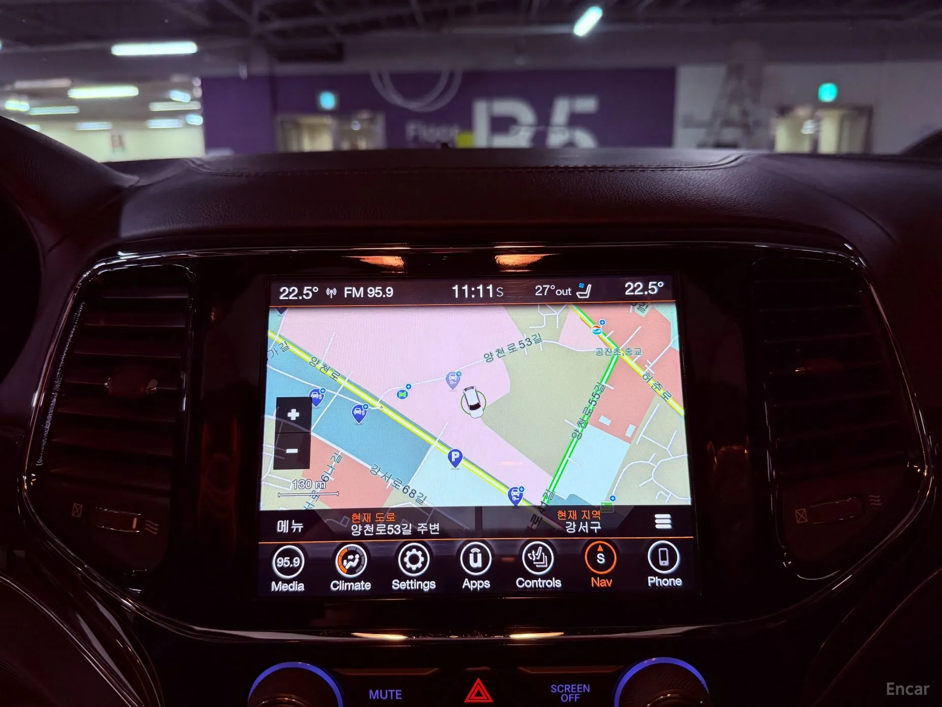 Jeep Grand Cherokee превью 12
