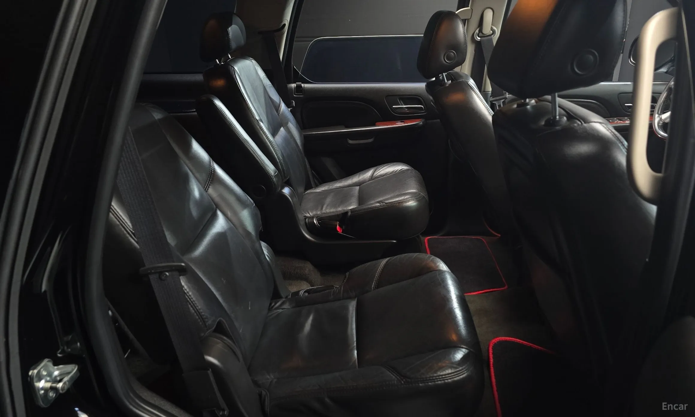 Cadillac Escalade превью 11