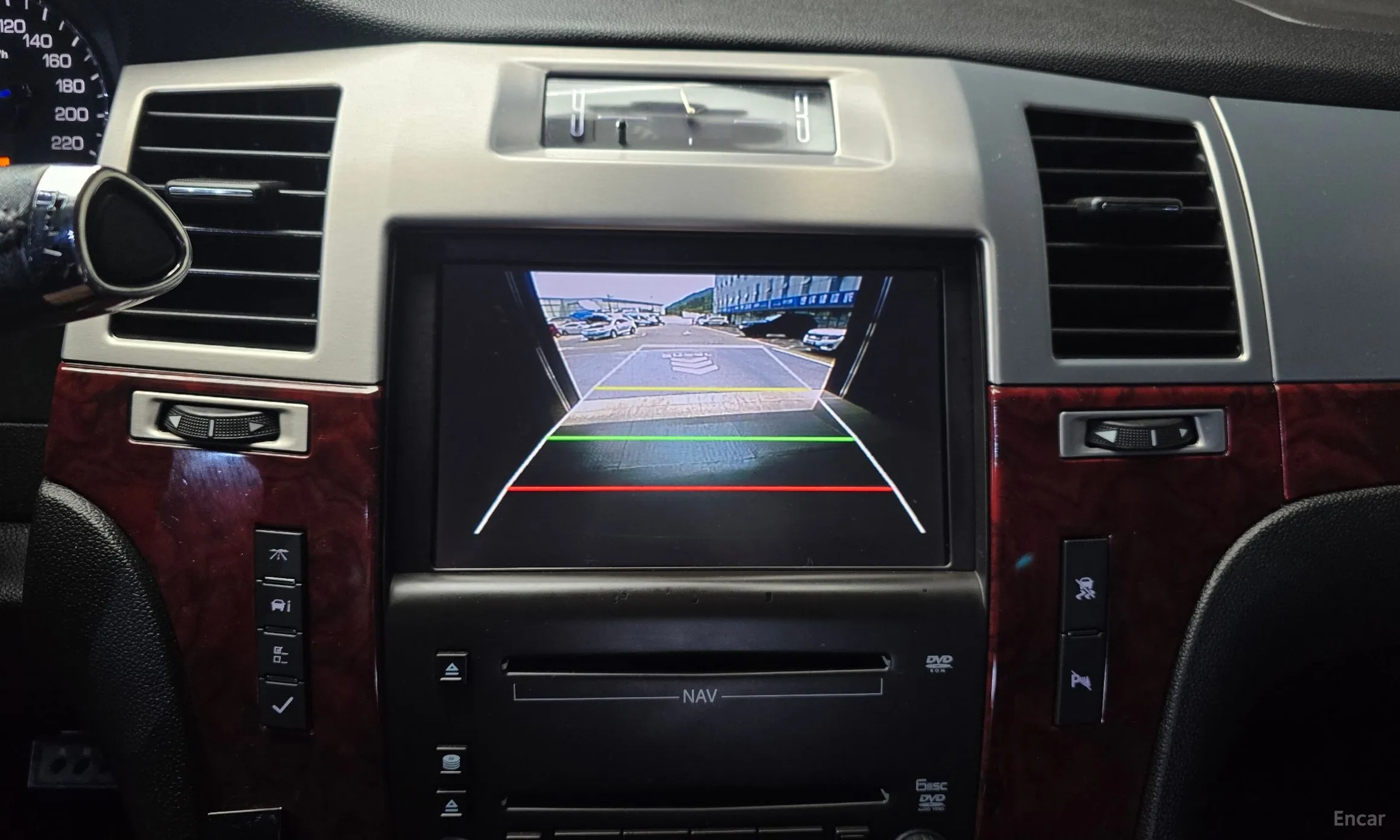 Cadillac Escalade превью 15