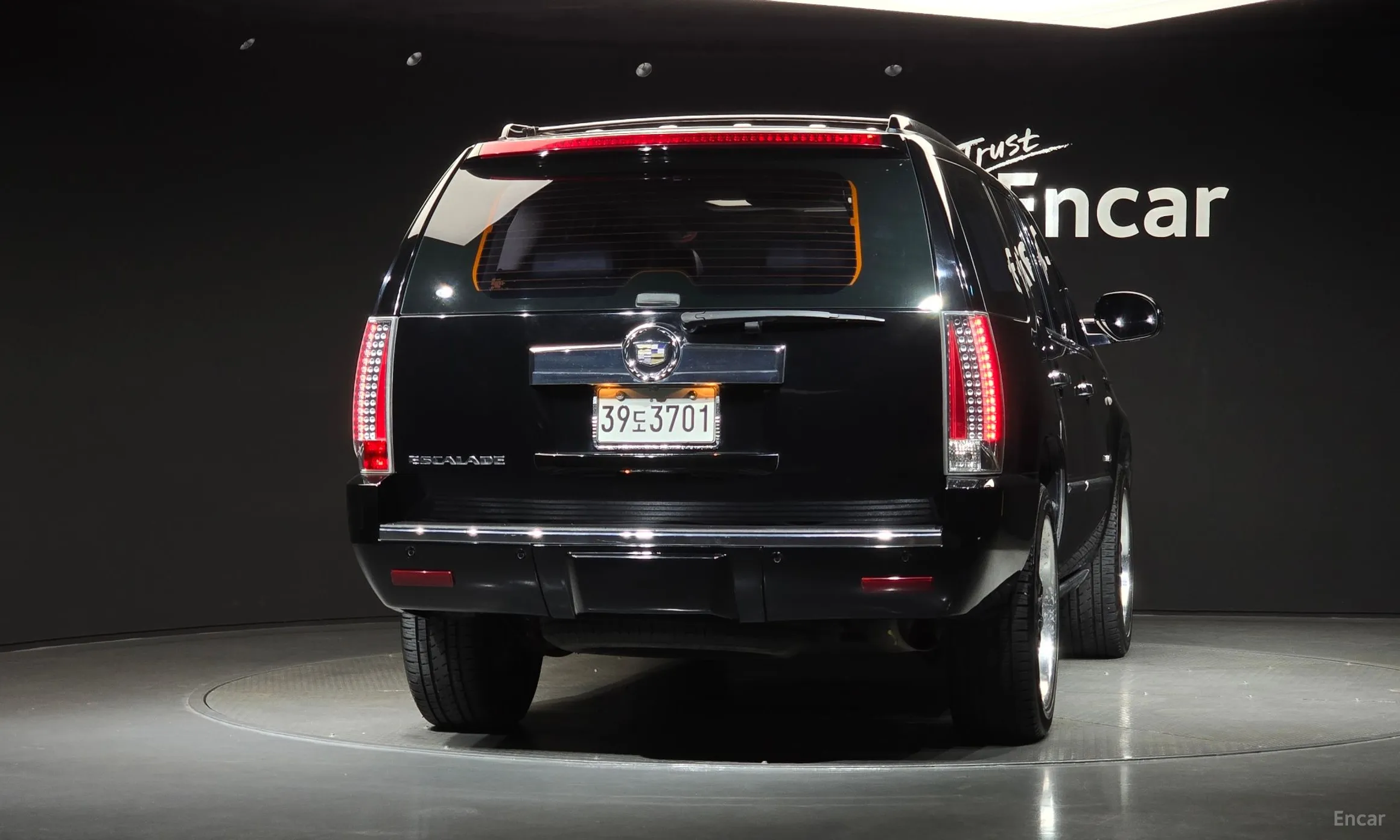 Cadillac Escalade превью 4