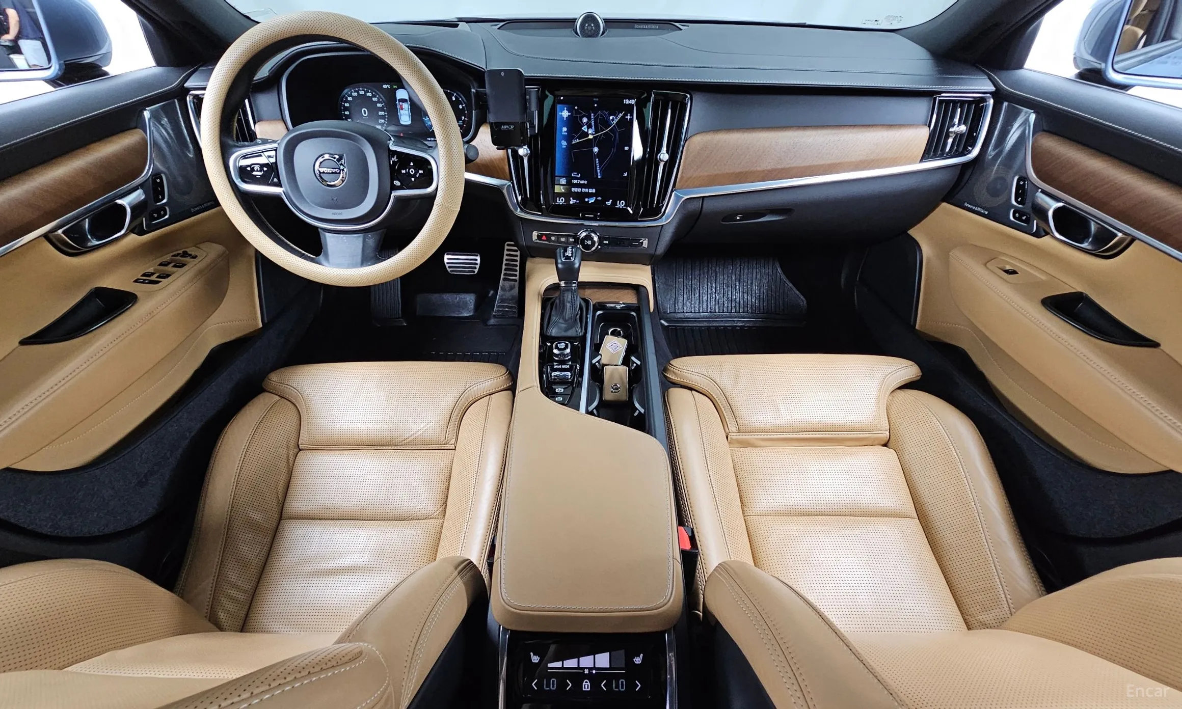 Volvo S90 превью 7