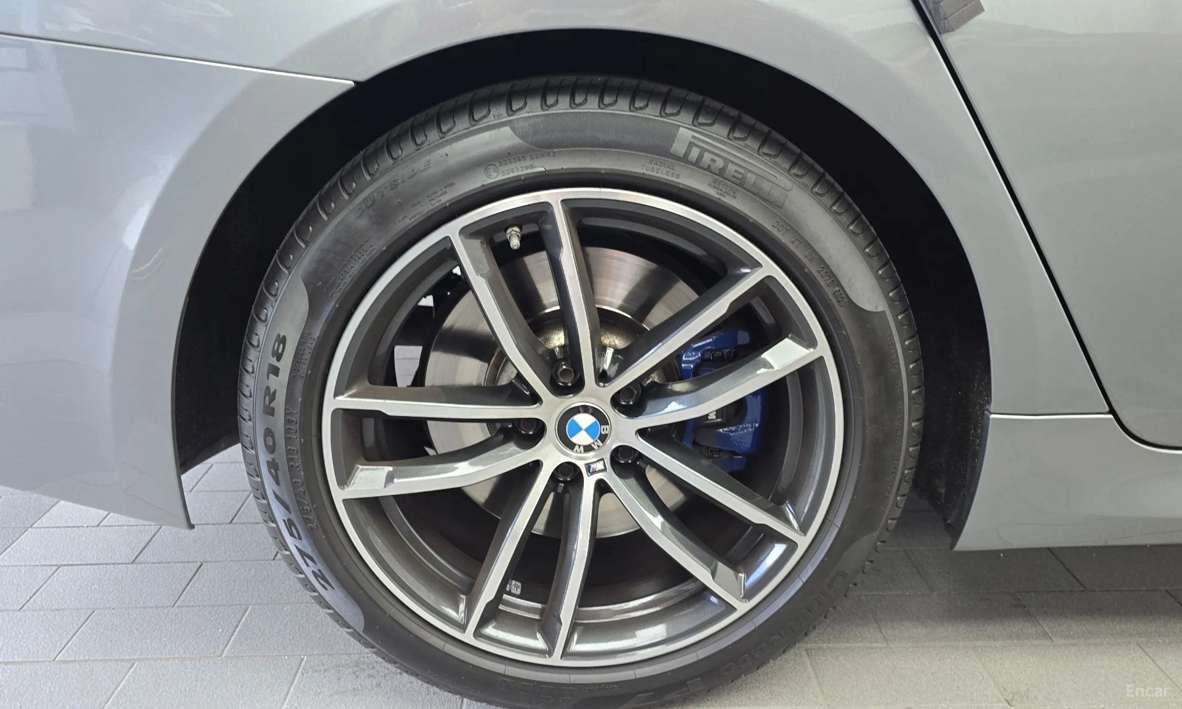 BMW 5 Series (G30) превью 5