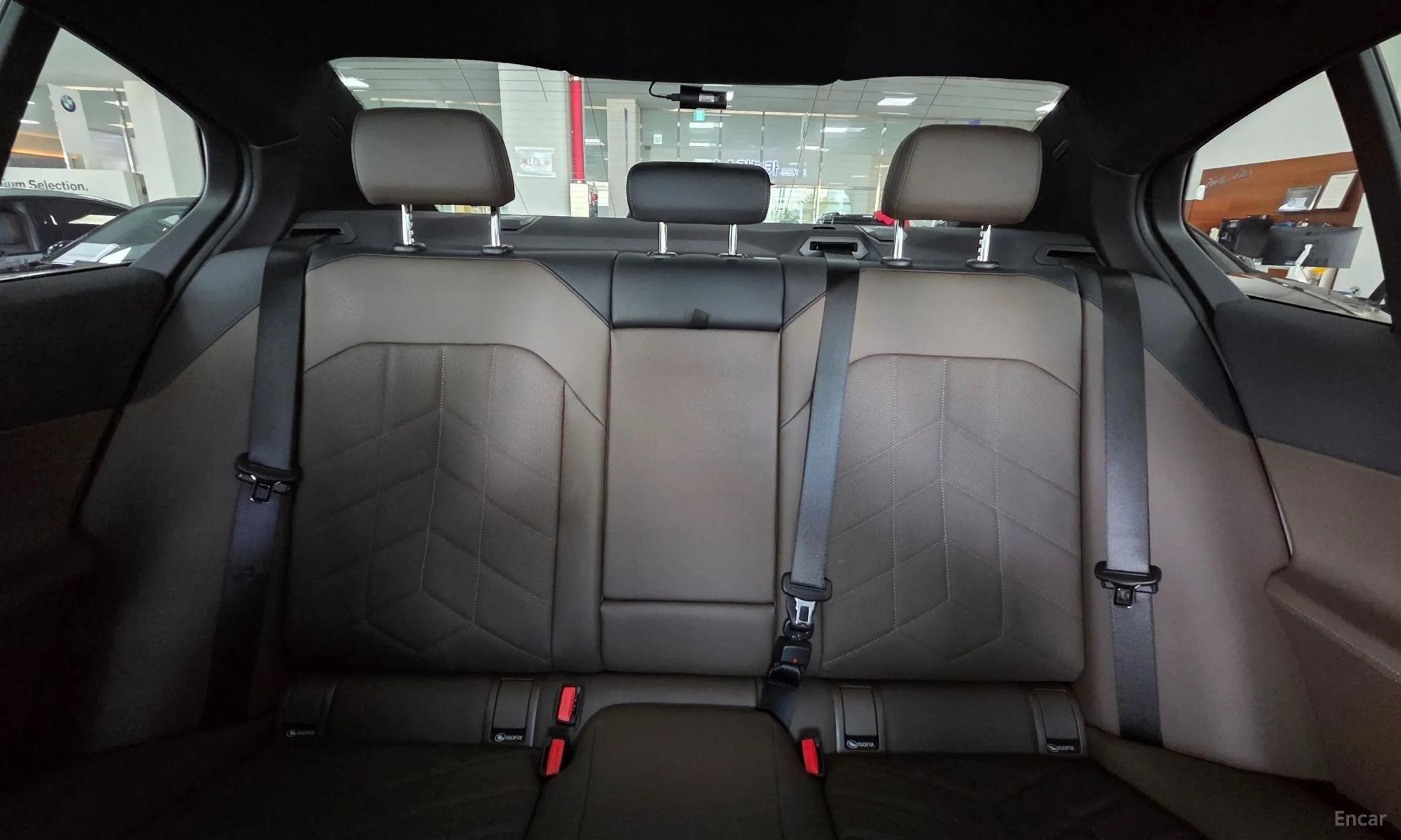 BMW 5 Series (G60) превью 10