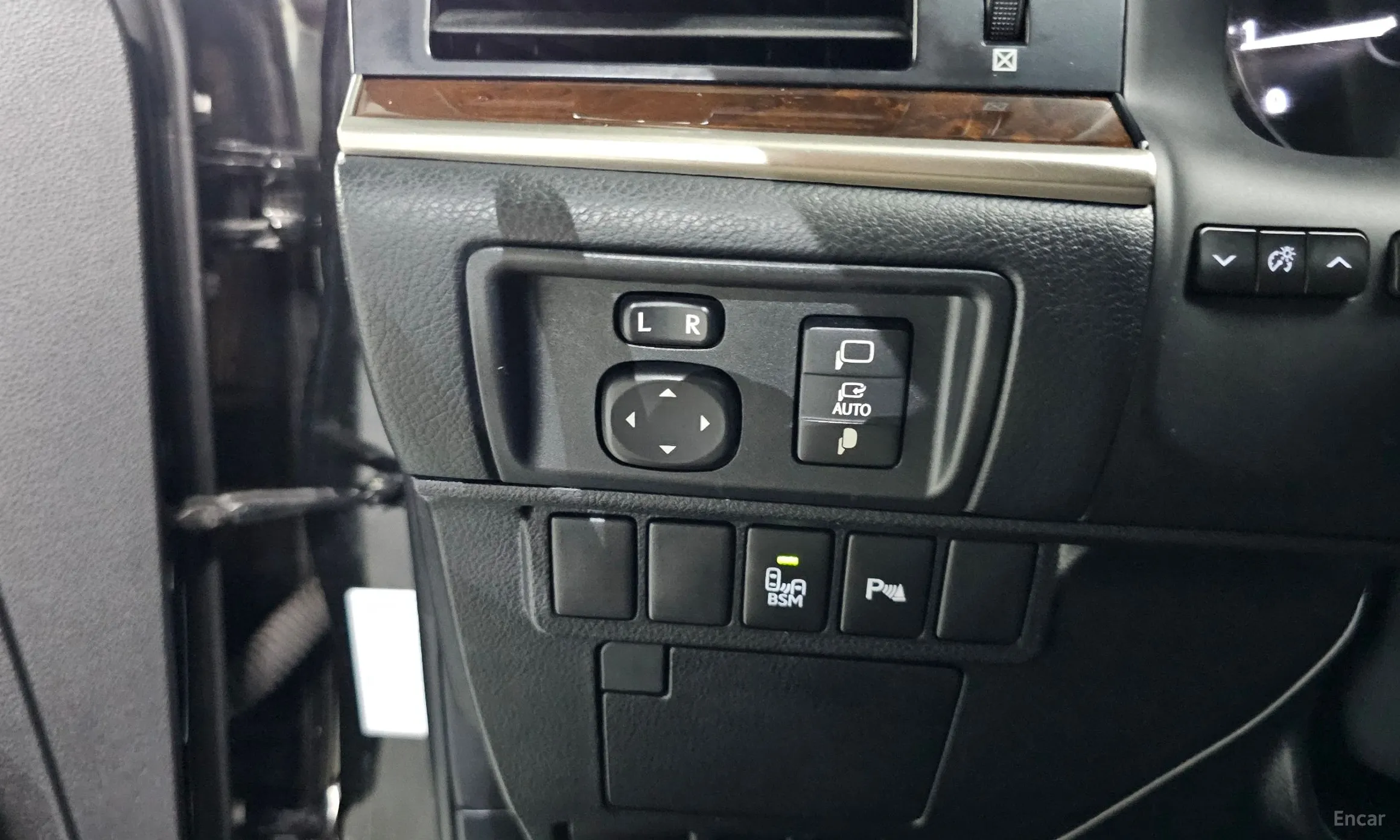 Lexus New ES350 превью 17
