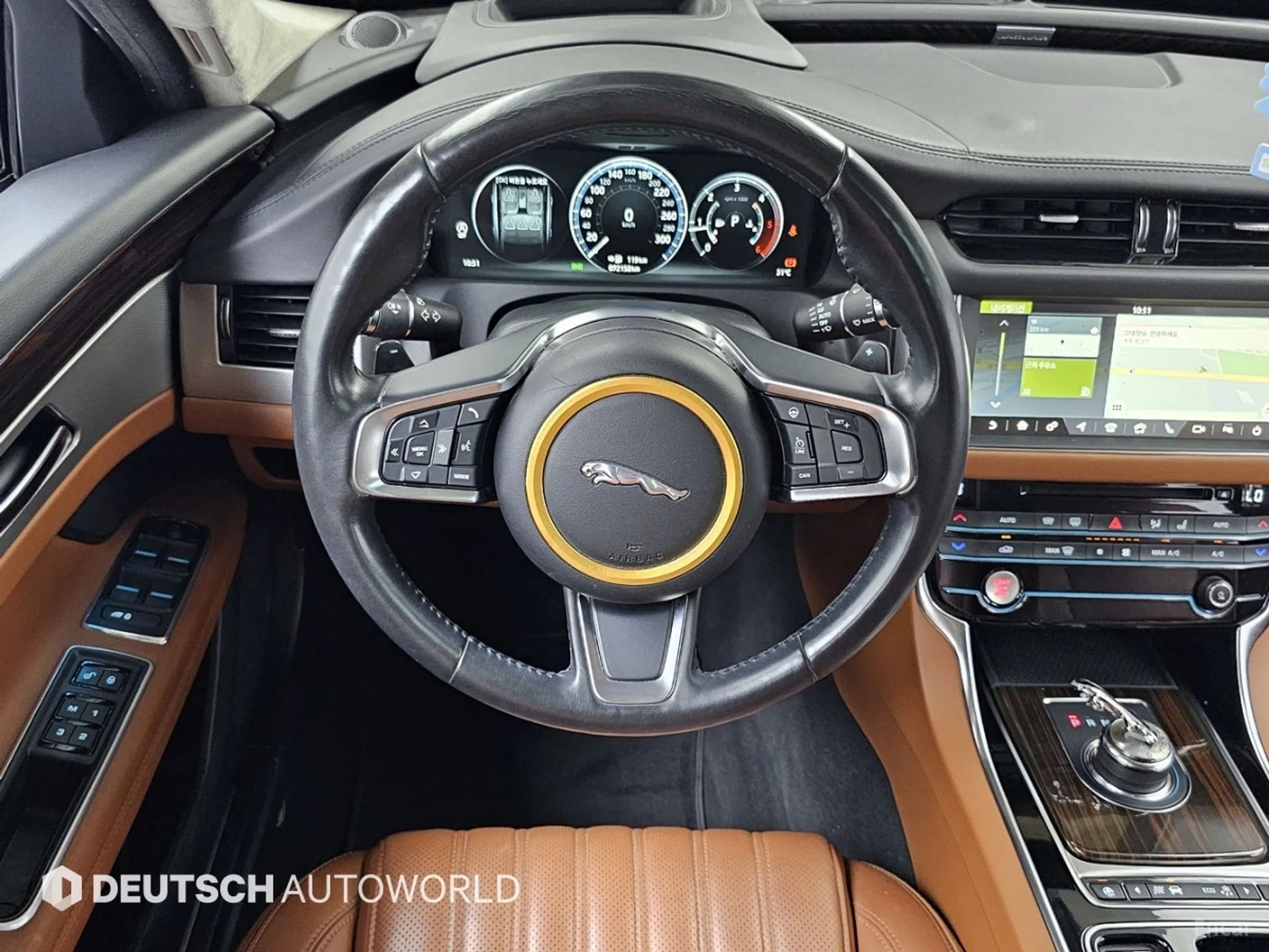 Jaguar XF (x260) превью 13