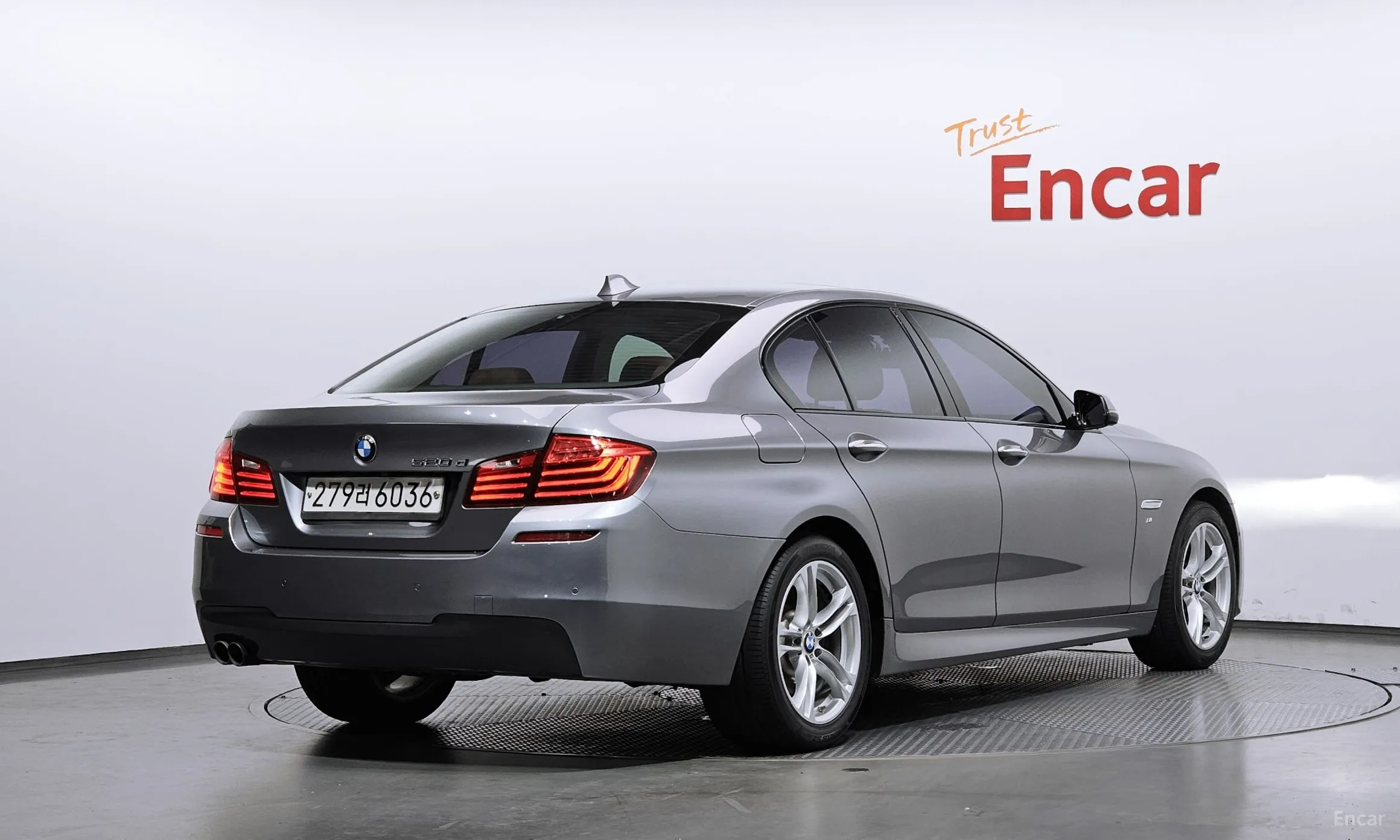 BMW 5 Series (F10)