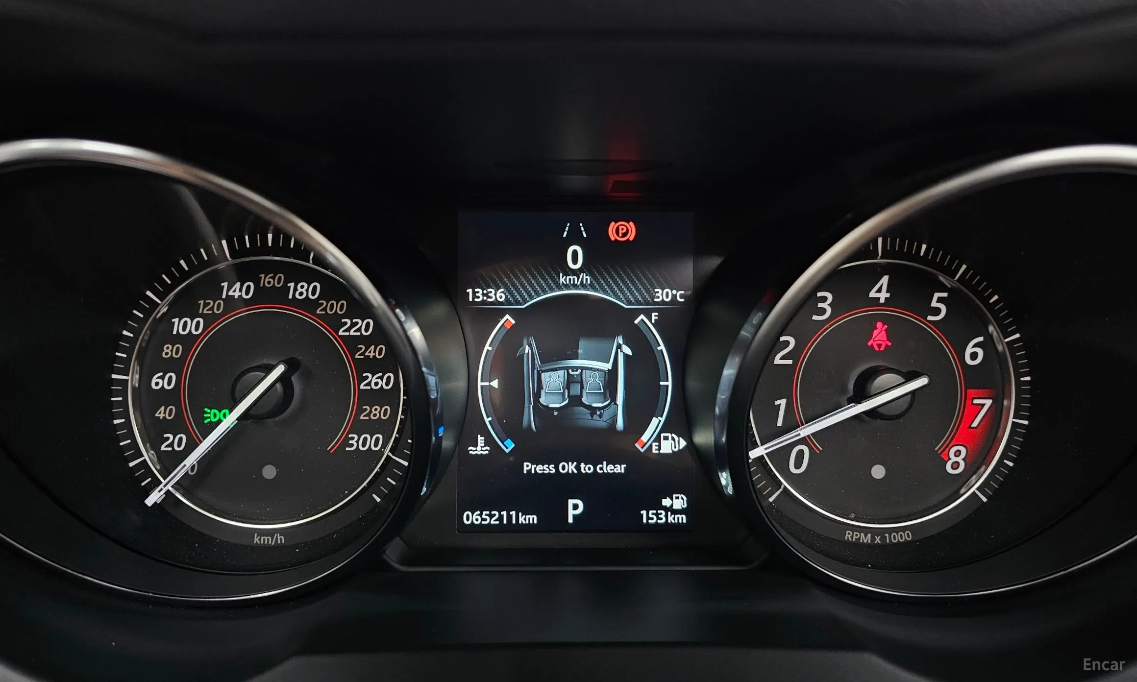 Jaguar F-TYPE превью 8