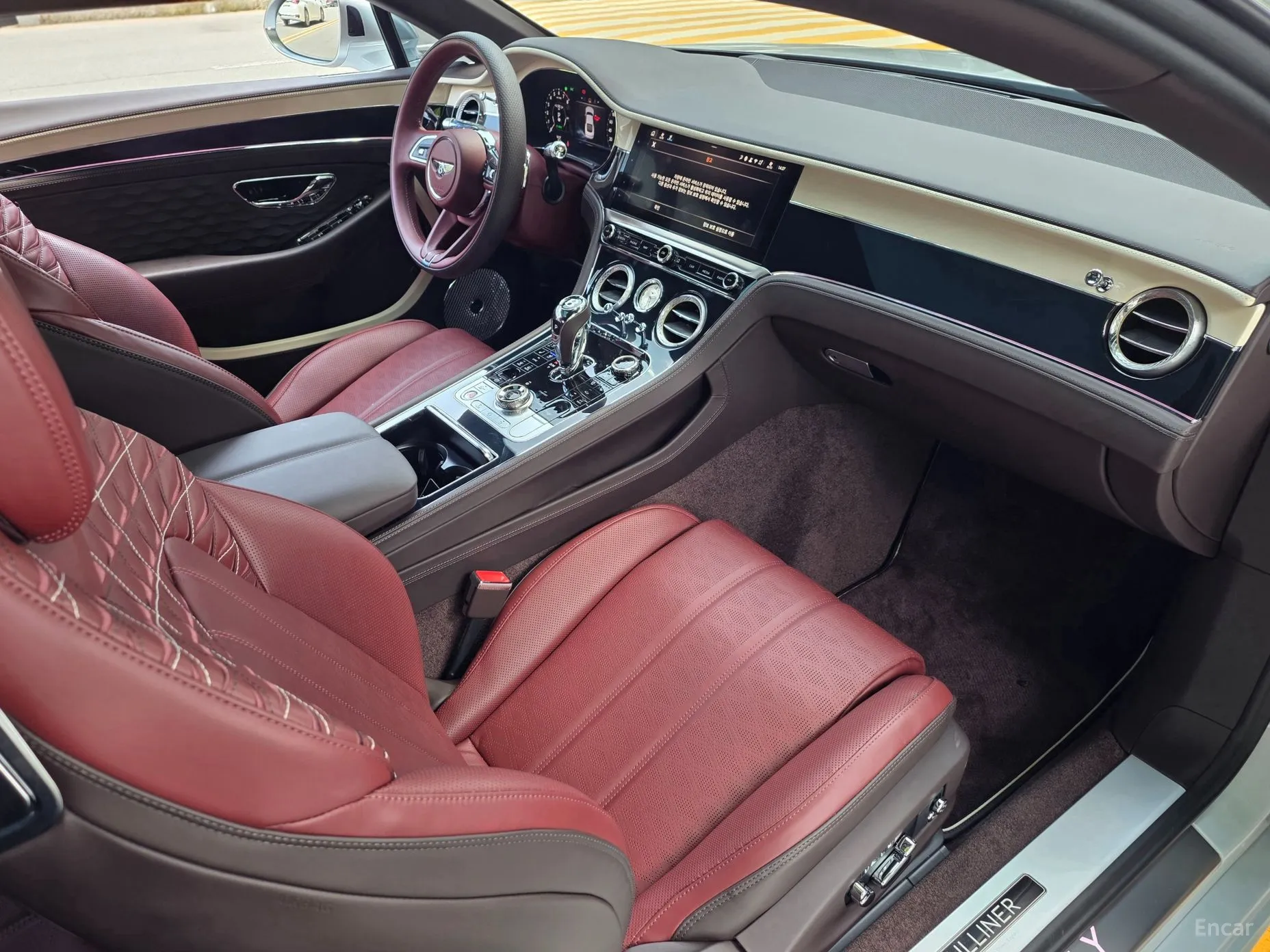 Bentley Continental GT 4th Generation превью 11