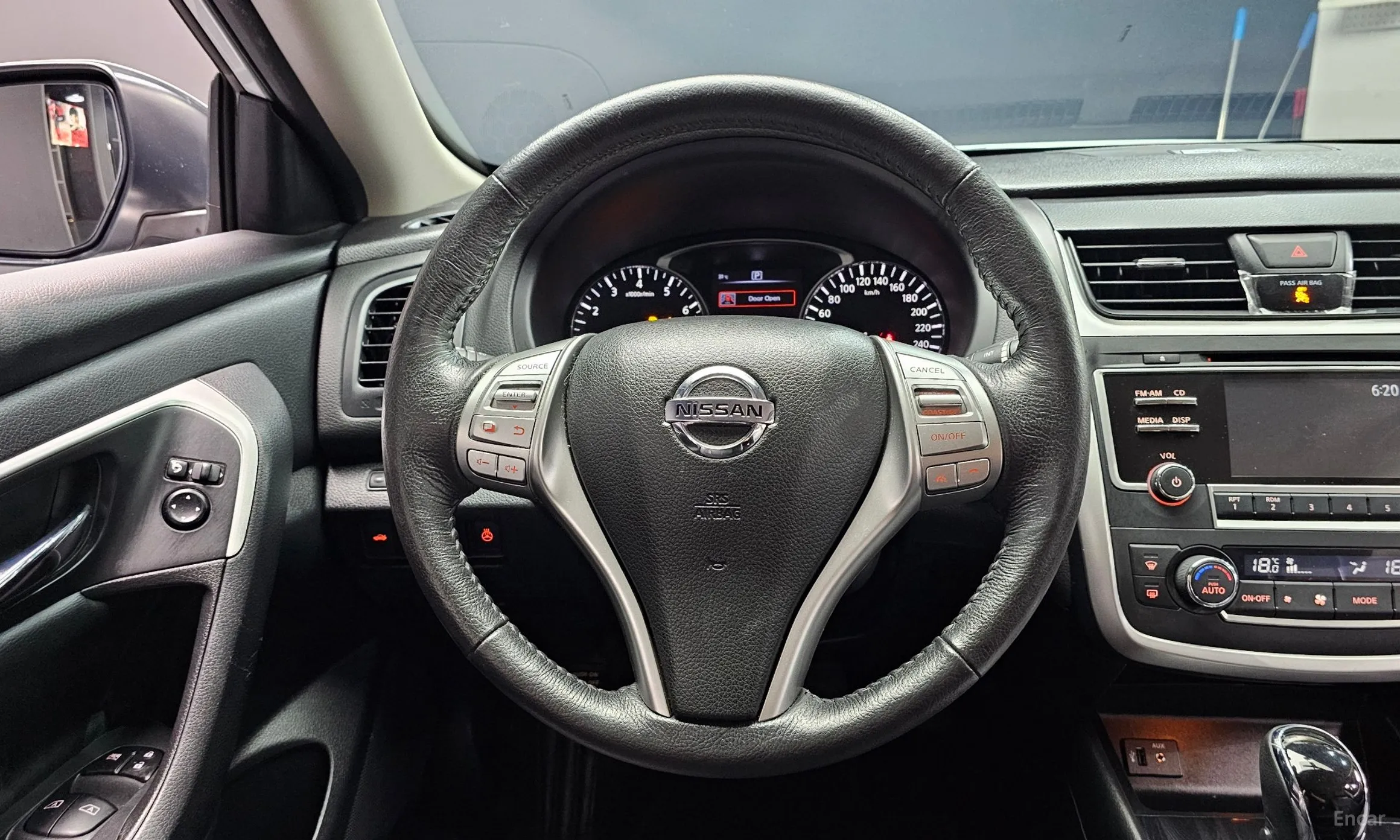 Nissan Altima превью 13