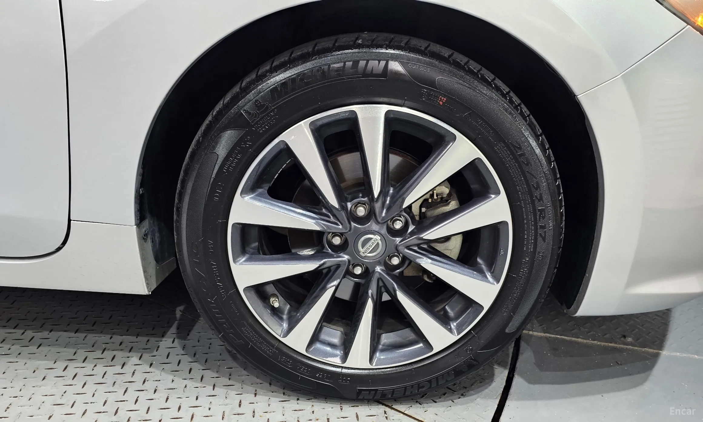 Nissan Altima превью 5