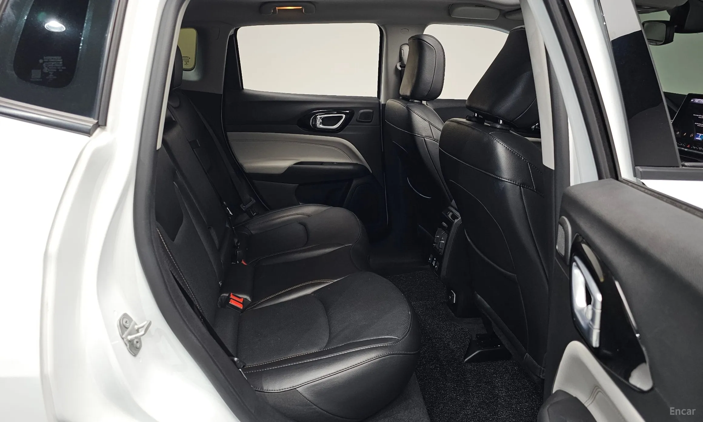 Jeep Compass 2nd Generation превью 12